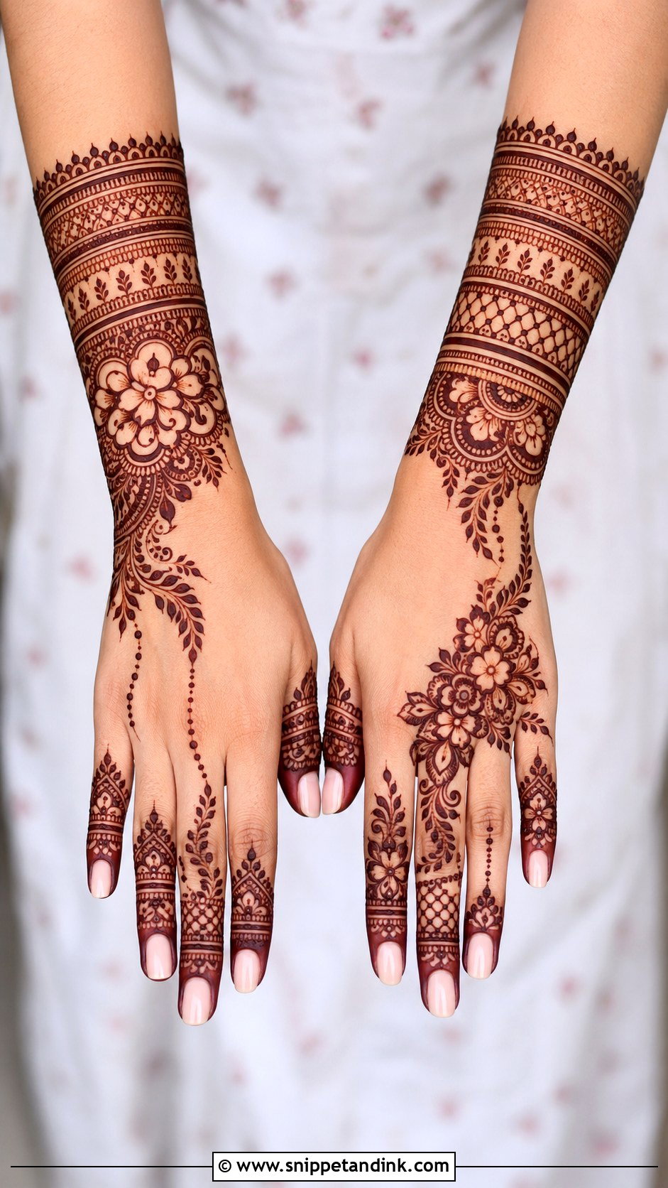 Modern Bridal Mehndi Design - Snippet and Ink - 35 Latest Bridal Mehndi Designs