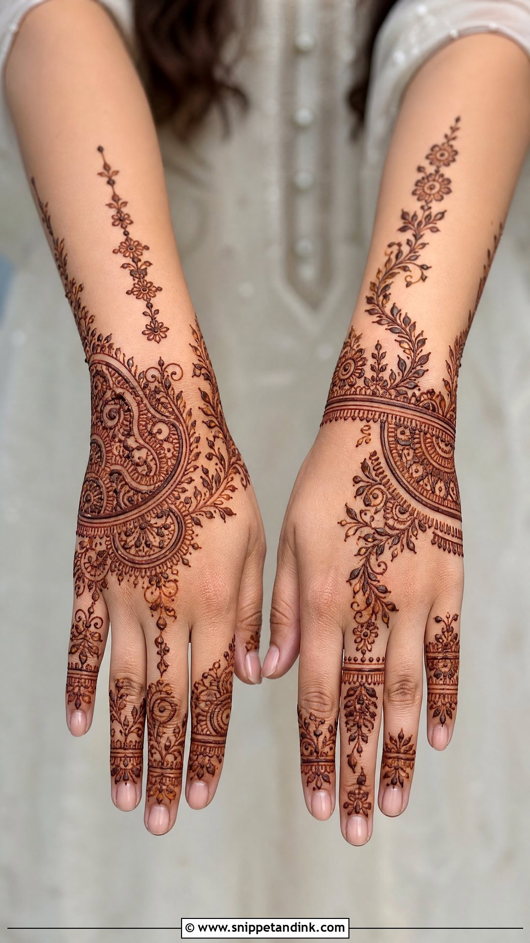 Modern Engagement Mehndi Design - Snippet and Ink - 20 Unique Engagement Mehndi Designs for Bride
