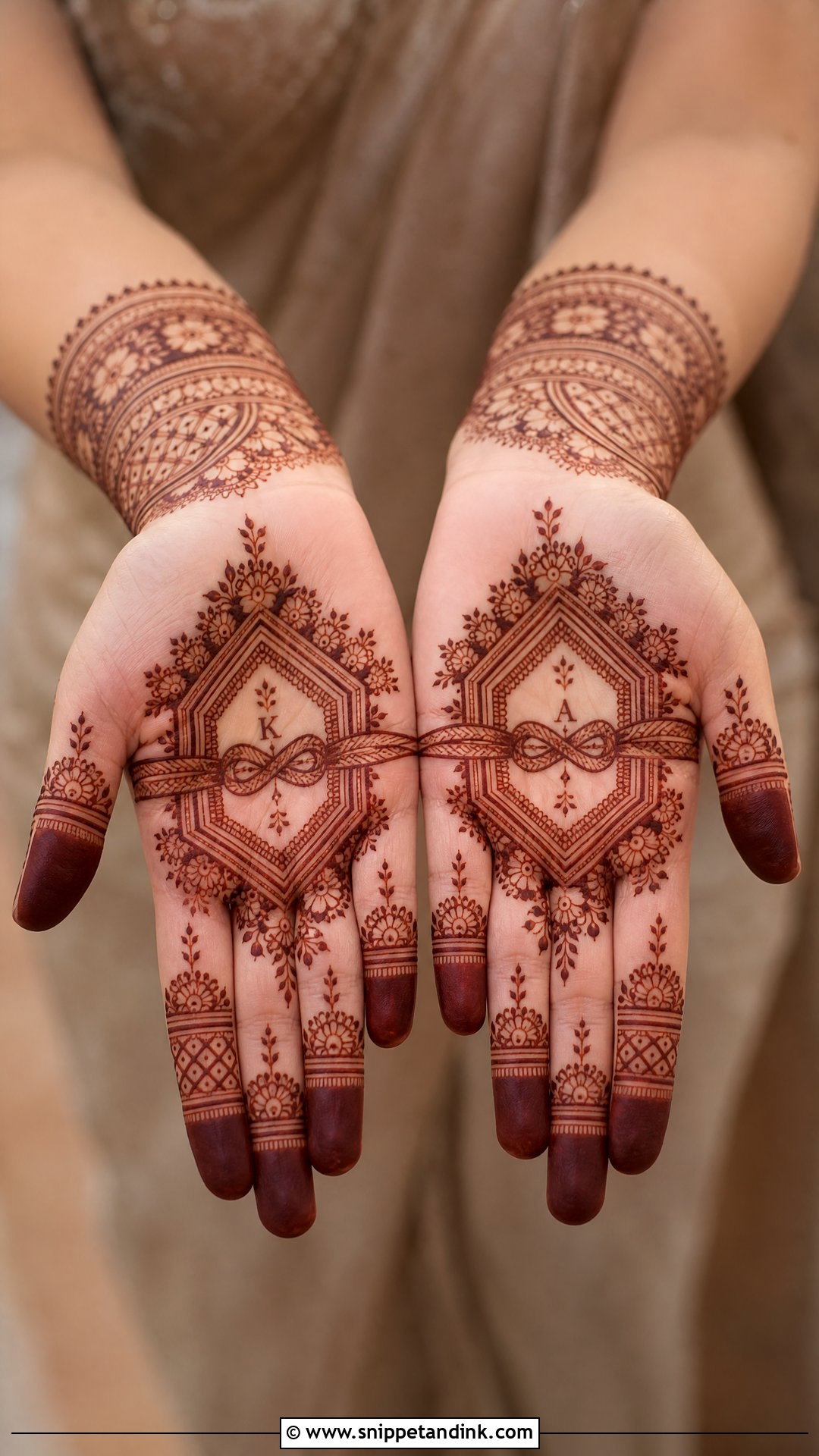 Modern Gathbandhan Mehndi Design - Snippet and Ink - 25 Gathbandhan Mehndi Design Ideas