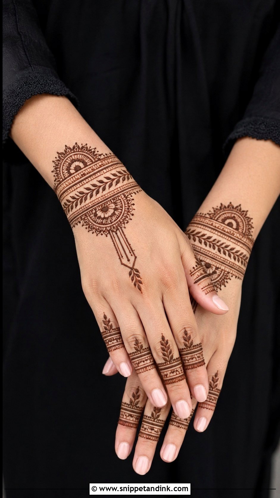 Modern Mehndi Design For Hands - Snippet and Ink - 35 Mehndi Designs for Hands