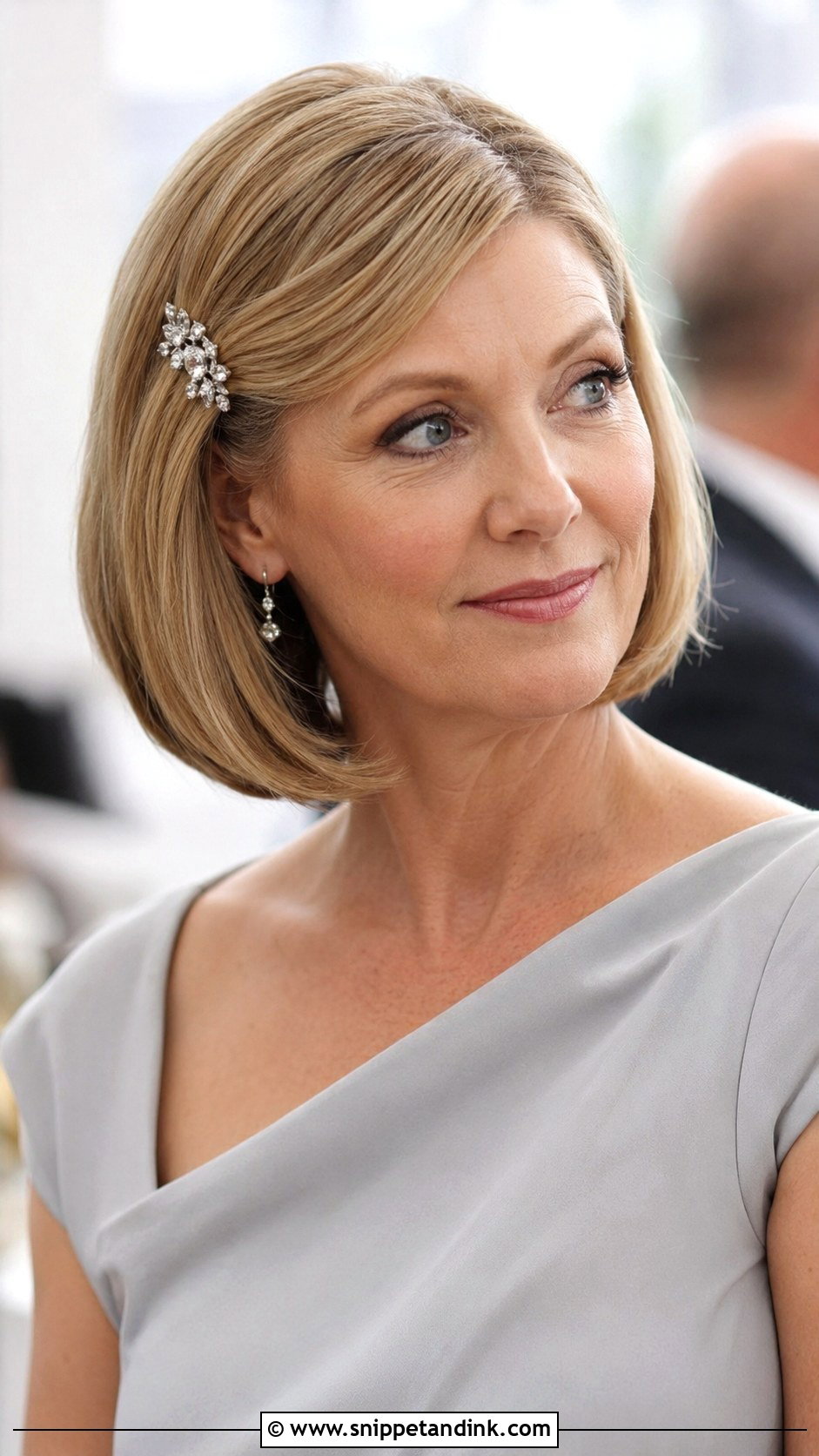 Mom Wedding Bob Hairstyle - Snippet and Ink - 15 Mom Wedding Hairstyles