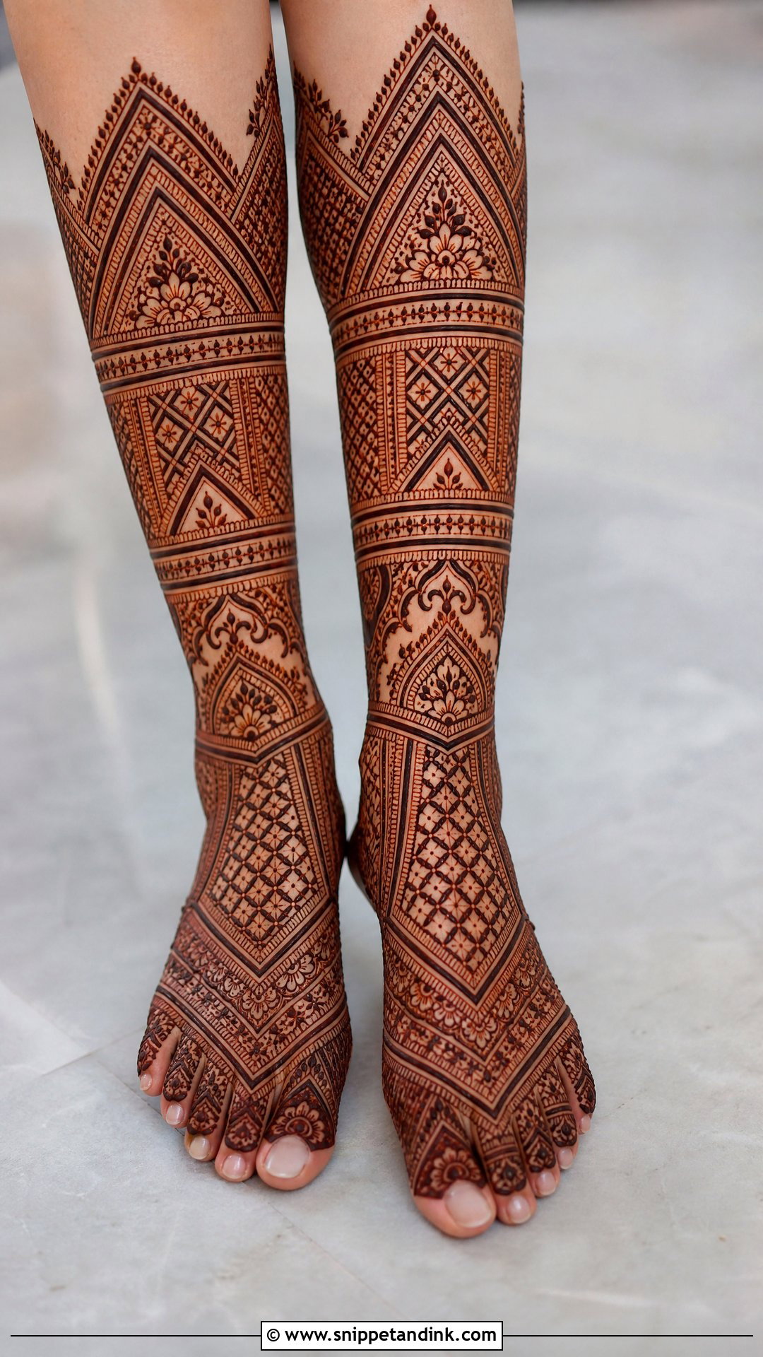 Moroccan Bridal Full Leg Mehndi Design - Snippet and Ink - 20 Bridal Full Leg Mehndi Designs