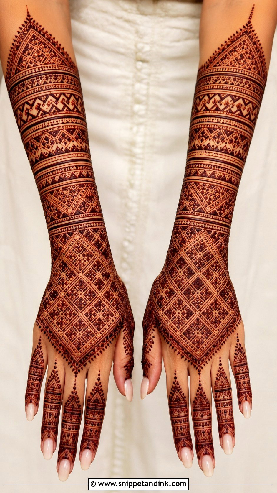 Moroccan Bridal Mehndi Design - Snippet and Ink - 30 Bridal Wedding Mehendi Designs