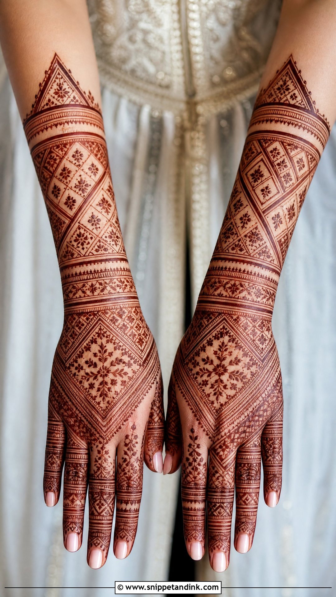 Moroccan Bridal Mehndi Full Hand - Snippet and Ink - 20 Bridal Mehndi Full Hand Henna Designs