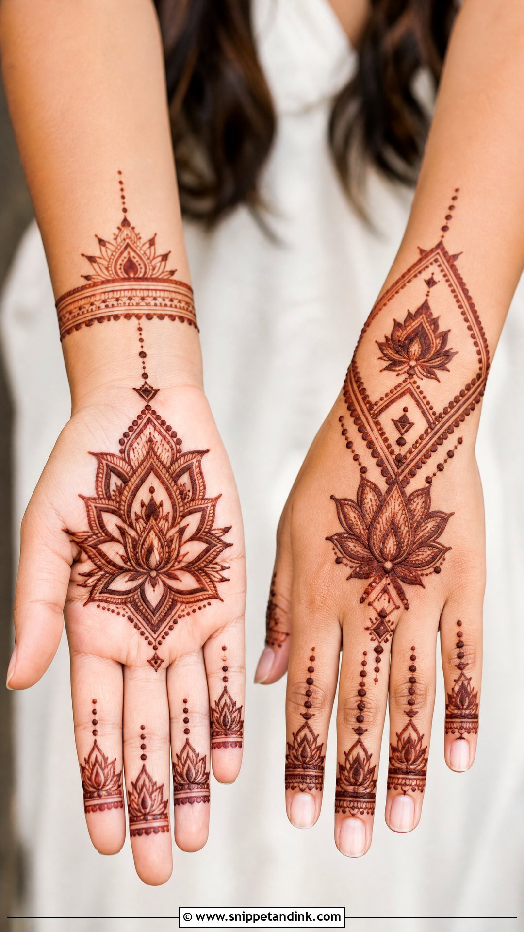 Moroccan Lotus Mehndi Design - Snippet and Ink - 30 Minimal Lotus Mehndi Design Ideas
