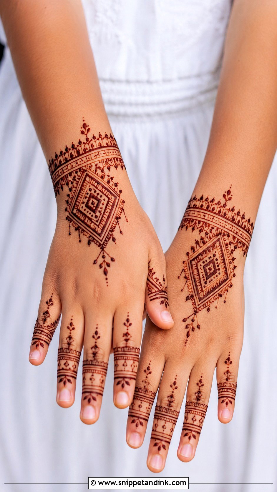 Moroccan Mehndi Design For Kids - Snippet and Ink - 30 Kids Children Mehndi Designs