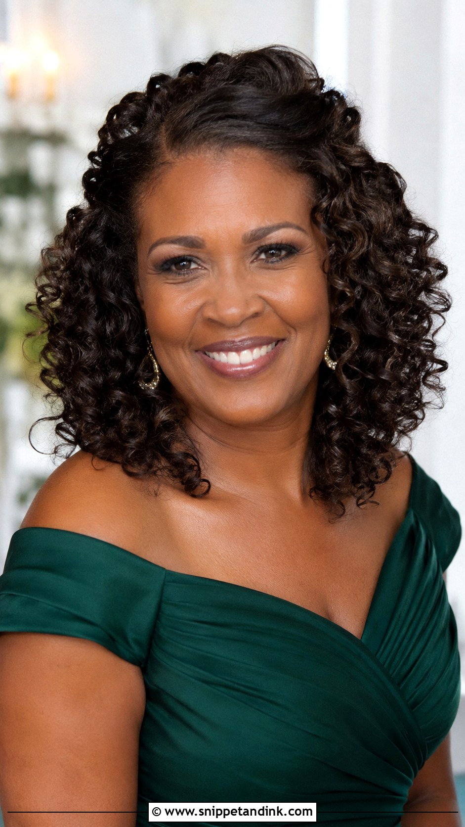 Mother Of The Bride Curly Hair Down - Snippet and Ink - 15 Mother of the Bride Hairstyles Down