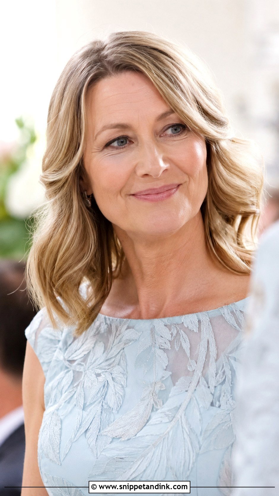 Mother of the Bride Soft Waves - Snippet and Ink - 15 Hairstyles for Brides Mom
