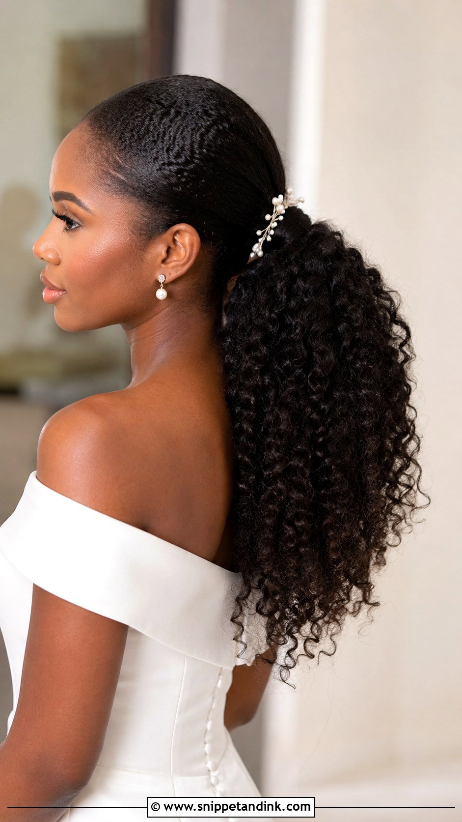 Natural Bridal Curly Ponytail - Snippet and Ink - 20 Bride Natural Hairstyles