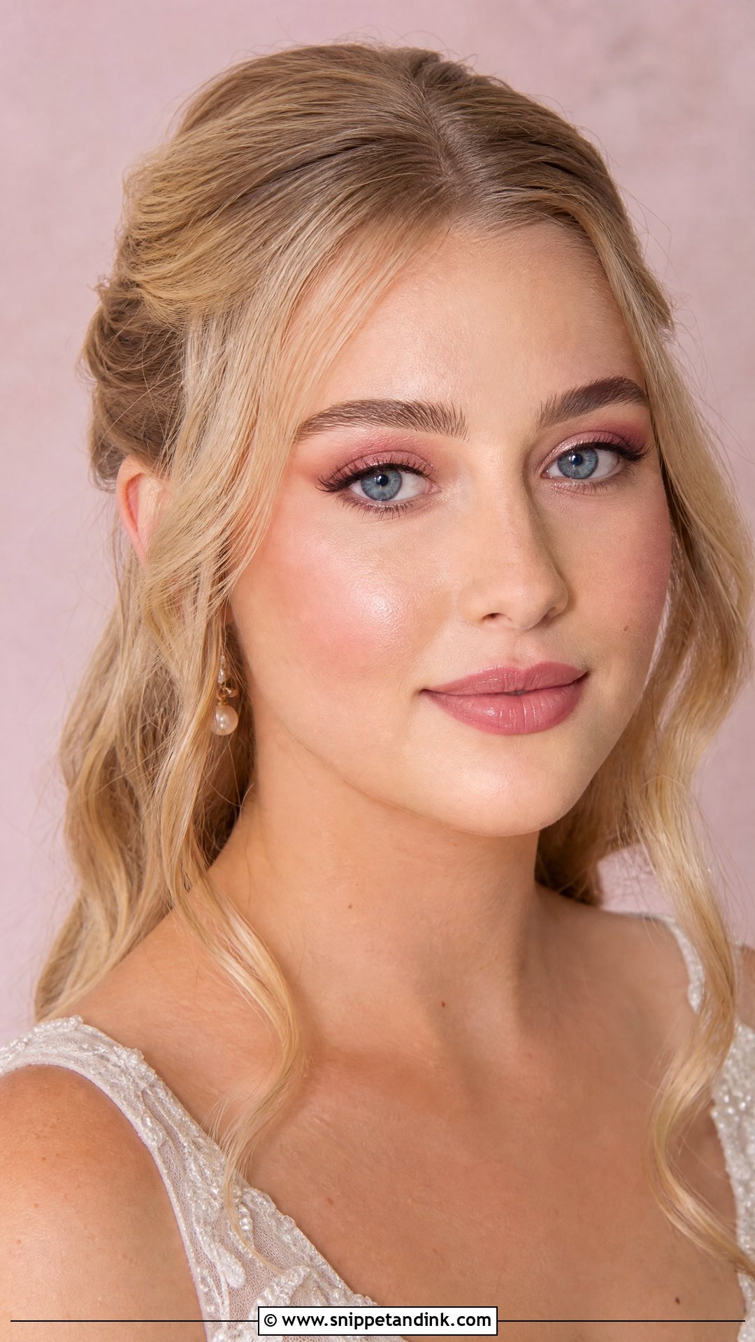 Natural Bridal Makeup With Pink Eyeshadow For Blue Eyes - Snippet and Ink - 25 Natural Bridal Makeup for Blue Eyes