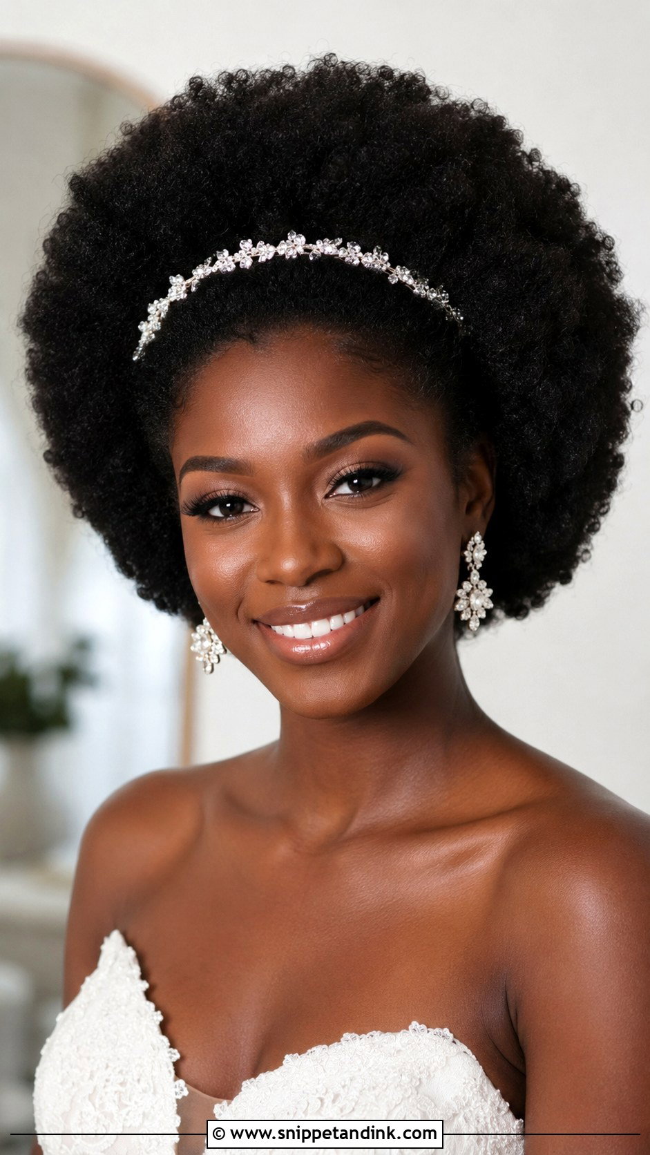 Natural Hair Afro Wedding Hairstyle - Snippet and Ink - 15 Natural Black Women Wedding Hairstyles