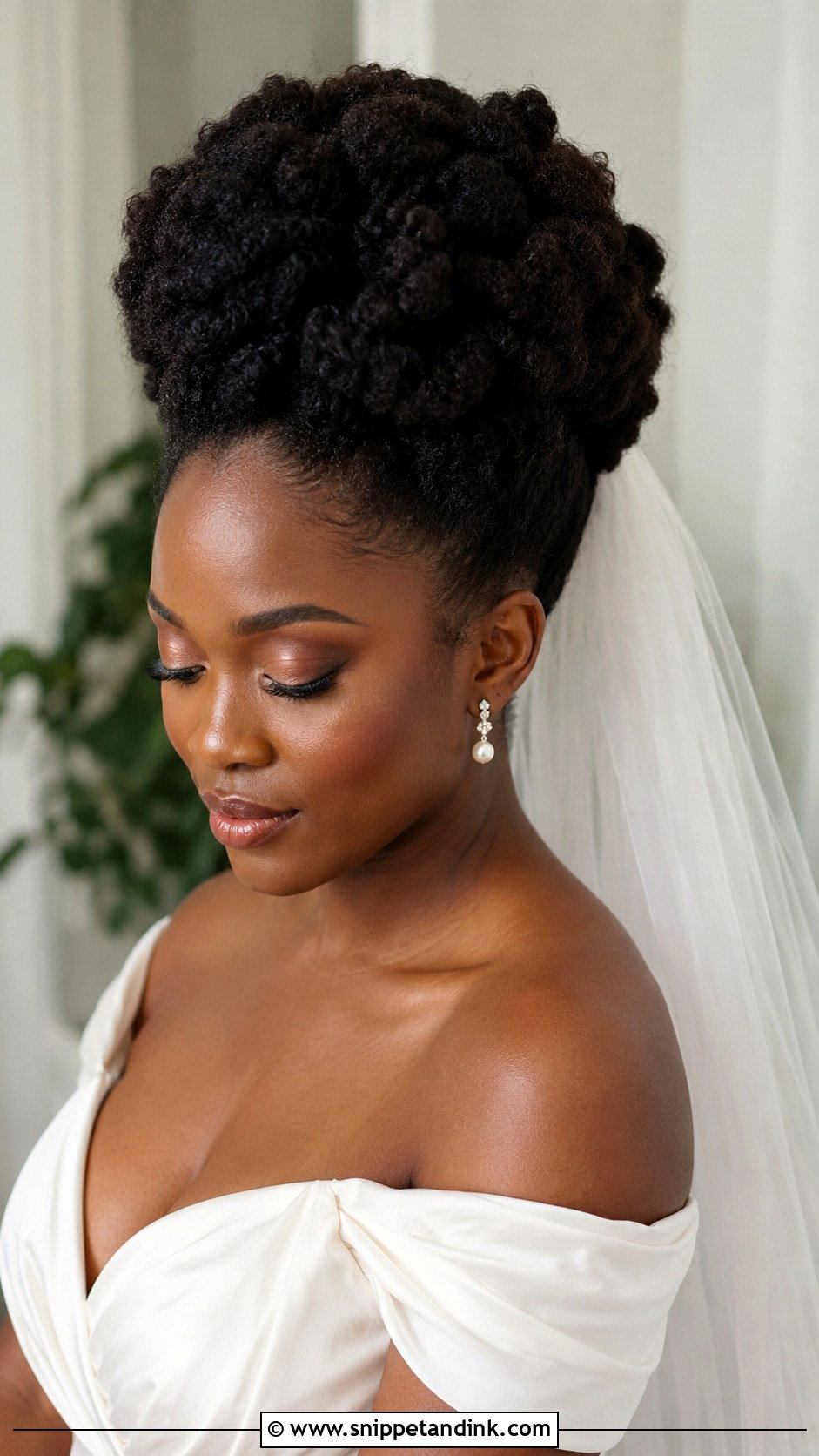 Natural Hair Updo With Veil - Snippet and Ink - 15 Updos with Veil