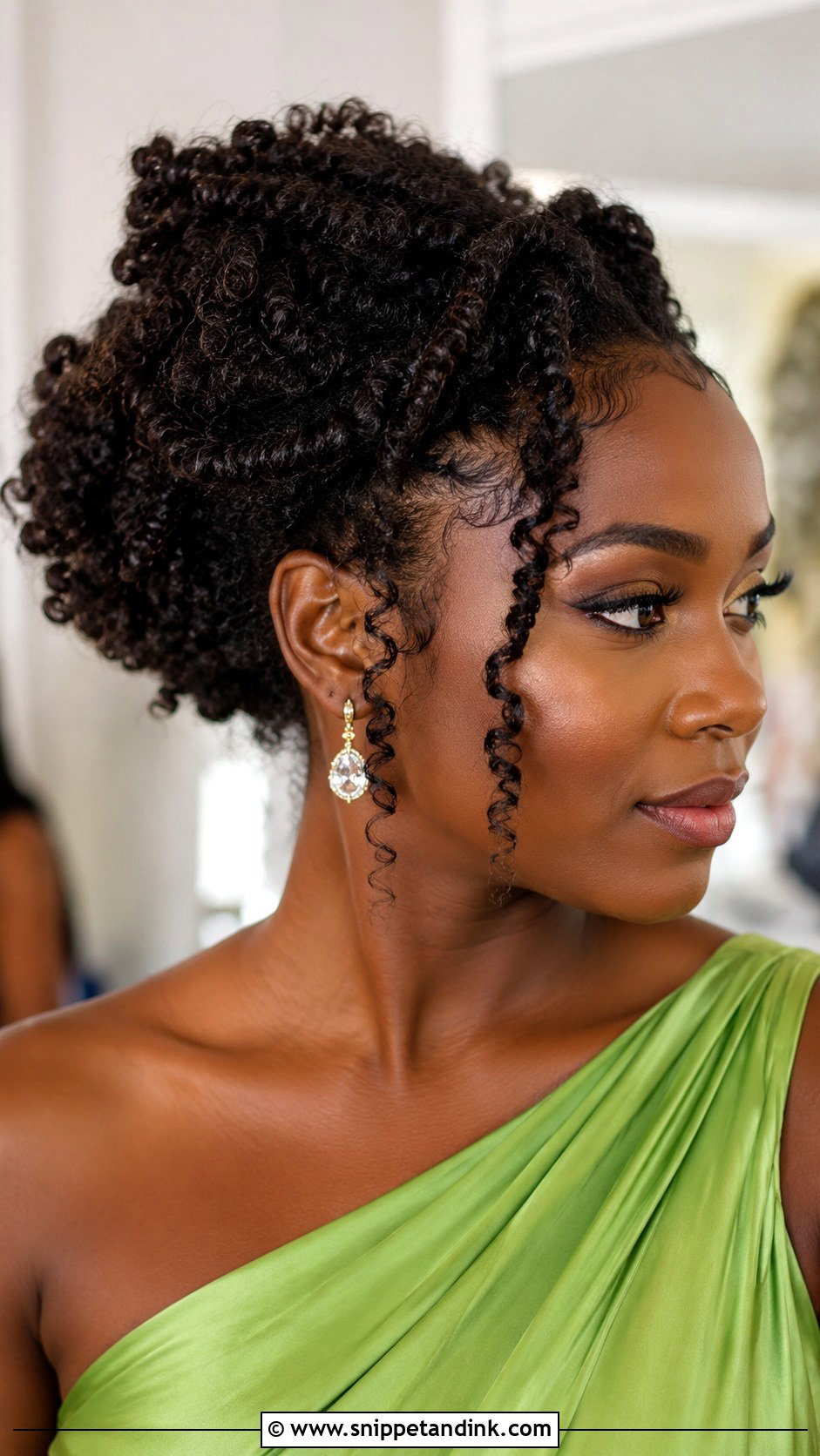 Natural Hair Wedding Guest Hairstyle - Snippet and Ink - 15 Hair Styles for Guest At Wedding