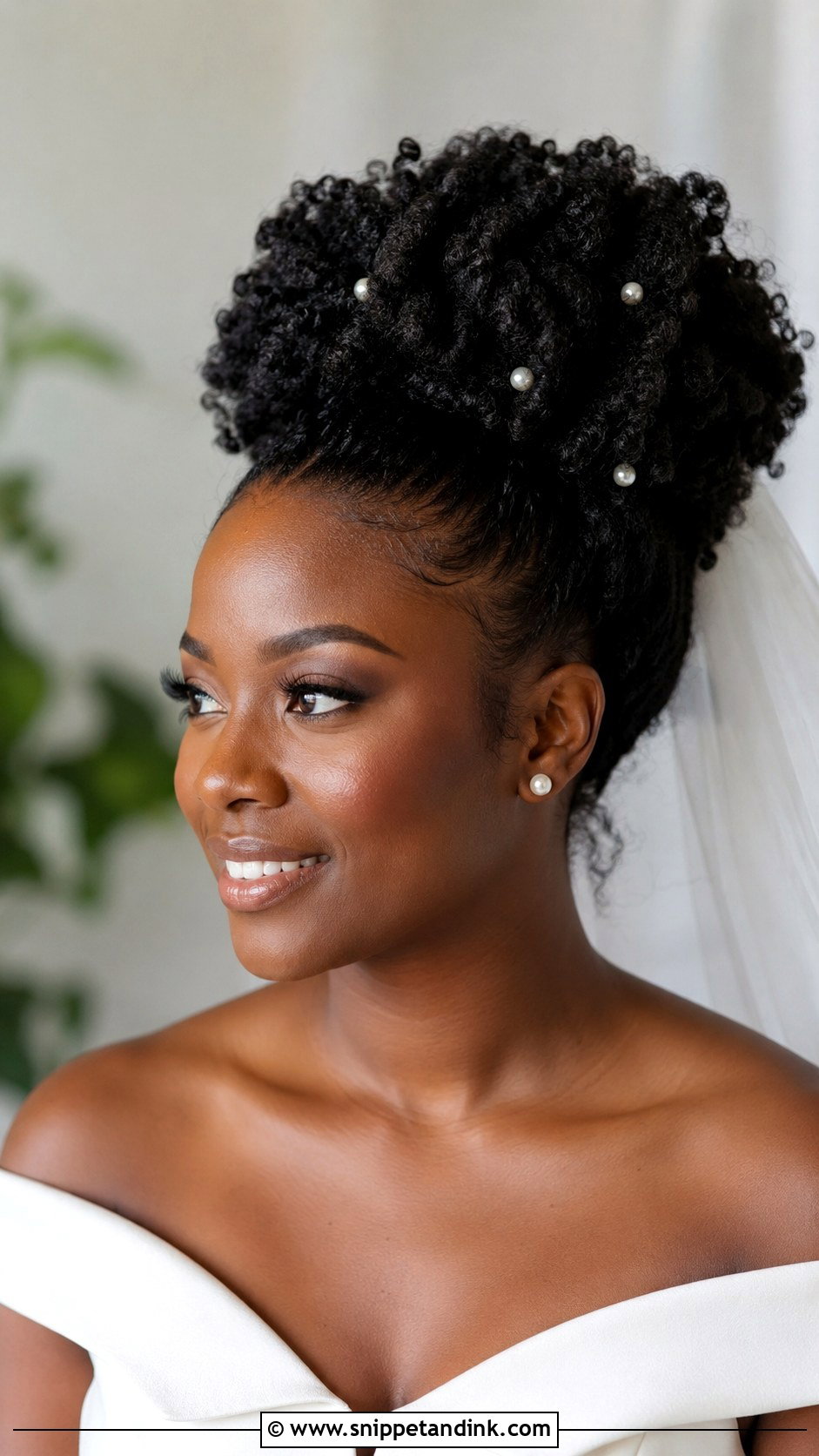 Natural Hair Wedding Hair - Snippet and Ink - 20 Hair for Marriage Ideas