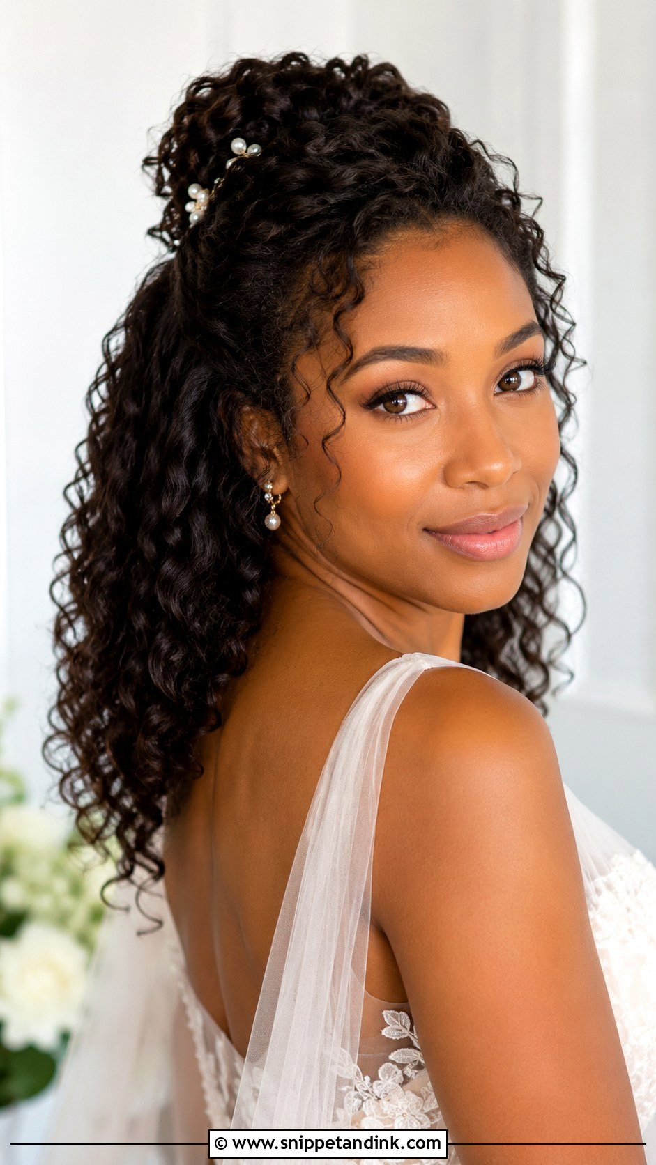 Natural Half Up Half Down Wedding Hairstyle - Snippet and Ink - 15 Natural Hairstyles for Wedding Bride