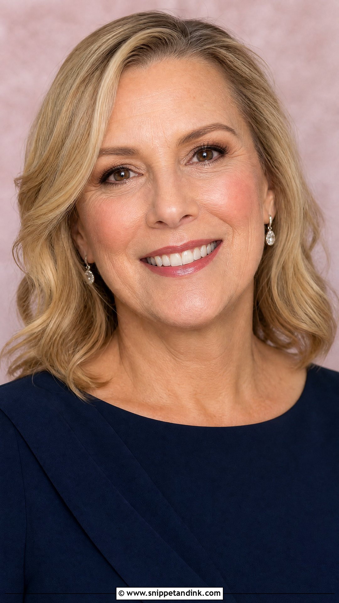 Natural Mother Of The Groom Makeup - Snippet and Ink - 25 Mother of the Groom Makeup Ideas