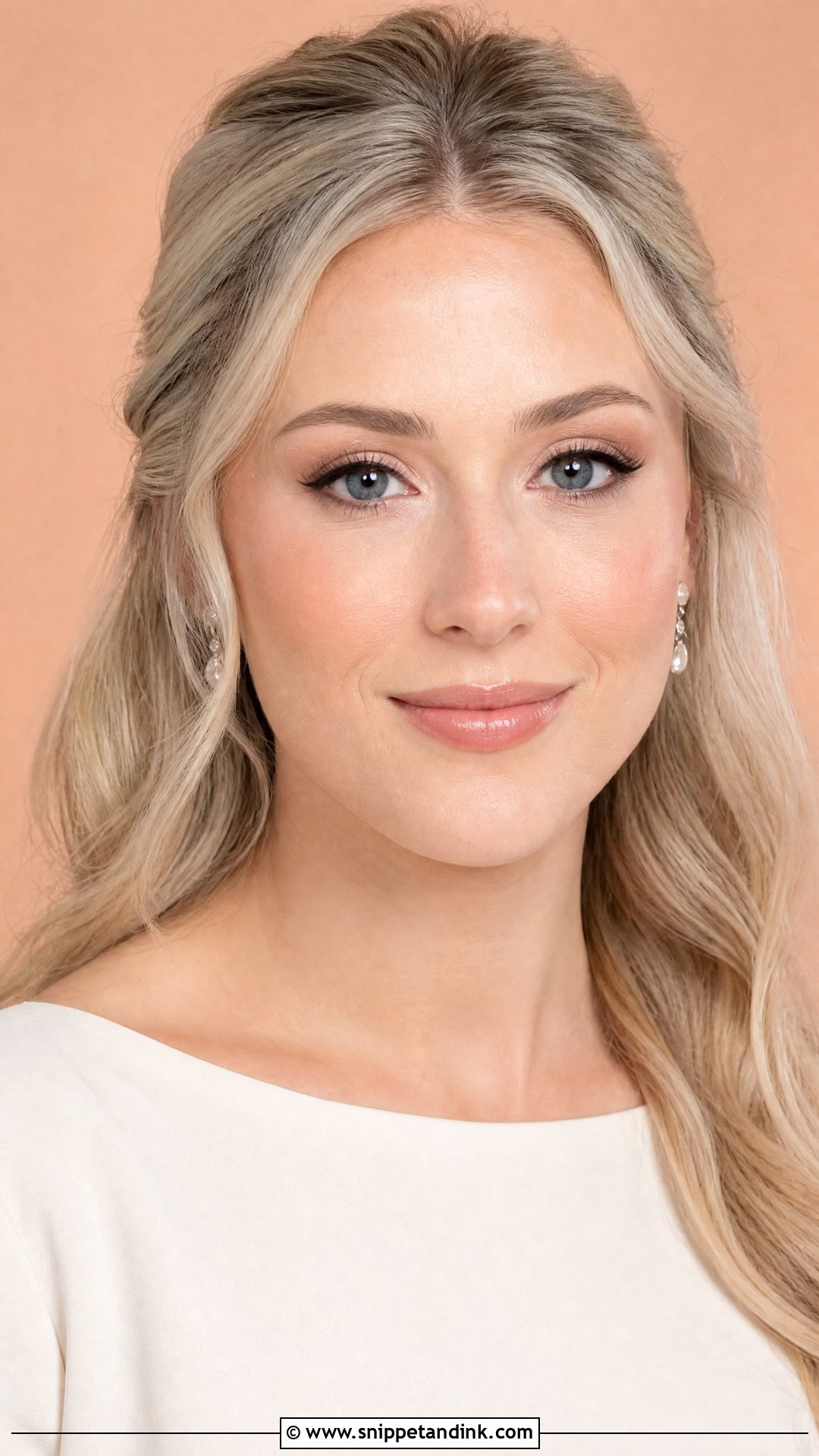 Natural Wedding Eyeliner - Snippet and Ink - 20 Wedding Makeup Eyeliner Ideas