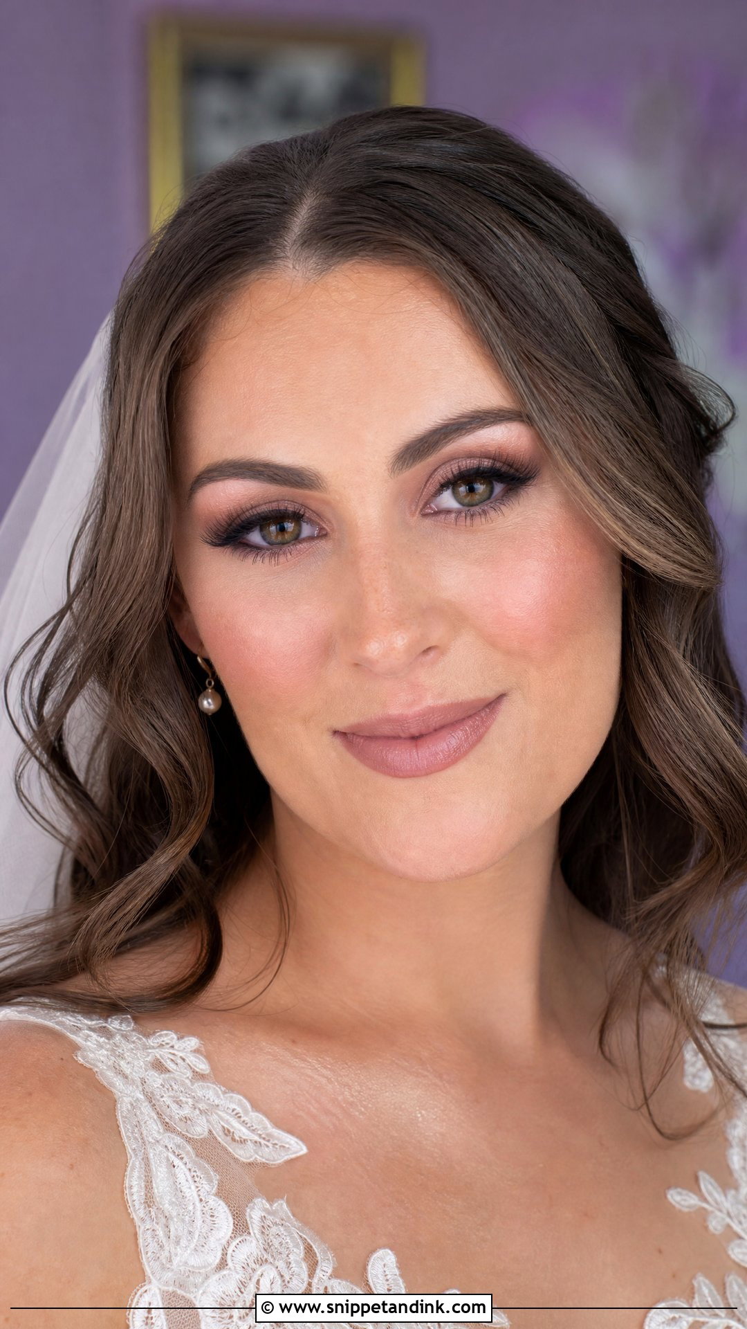 Natural Wedding Makeup With Mauve Tones - Snippet and Ink - 25 Natural Wedding Makeup Looks