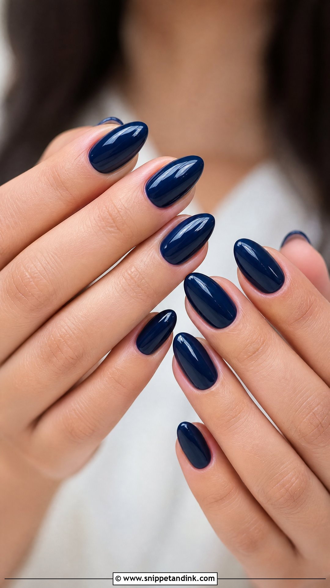 Navy Blue Wedding Guest Nails - Snippet and Ink - 25 Wedding Guest Nail Ideas