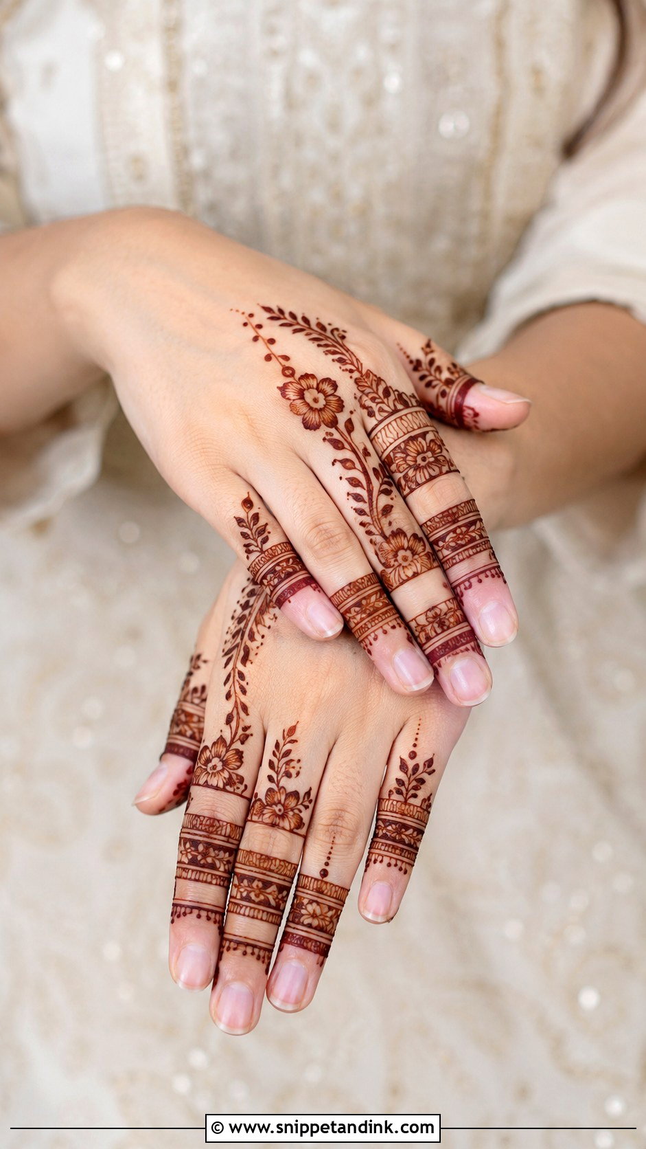 Negative Space Finger Mehndi Design - Snippet and Ink - 35 Unique Fingers Mehndi Designs