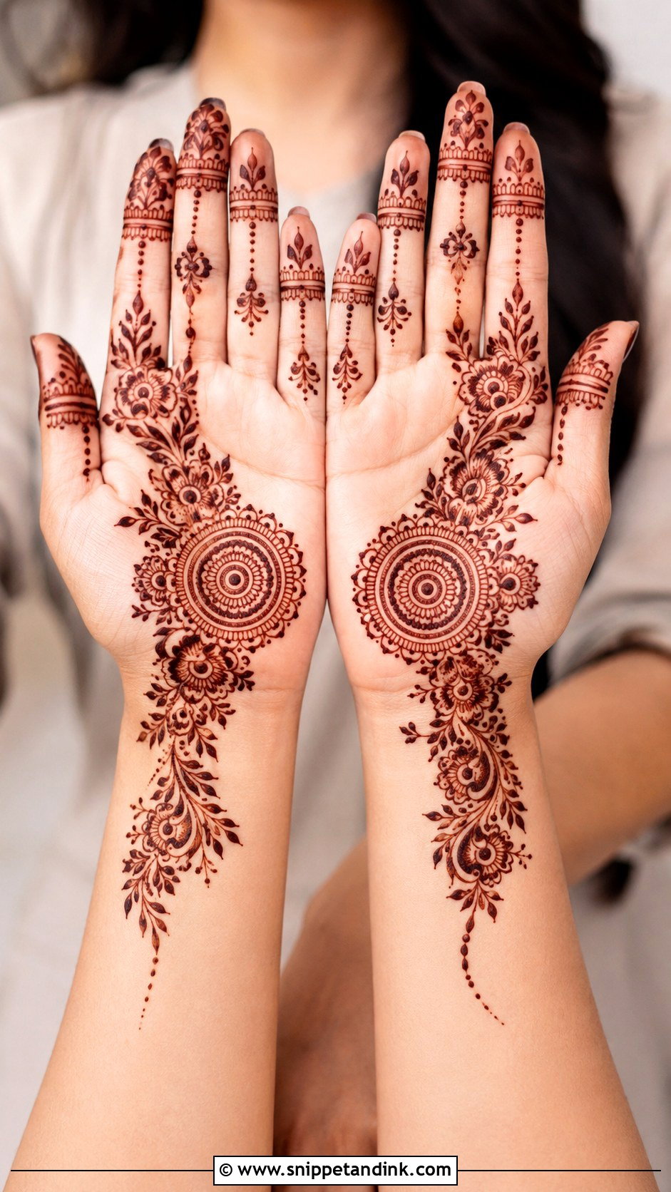 Negative Space Front Hand Mehndi Design - Snippet and Ink - 35 Trendy Front Hand Mehndi Designs