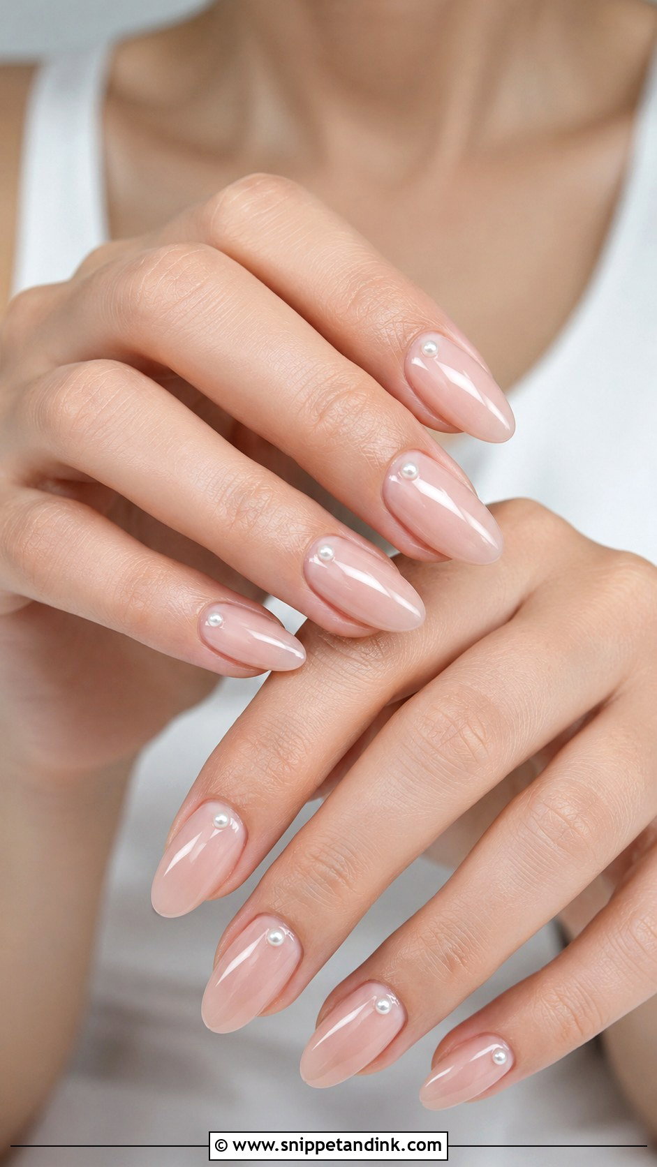 Neutral Almond Wedding Nails - Snippet and Ink - 20 Neutral Wedding Nails for Bride