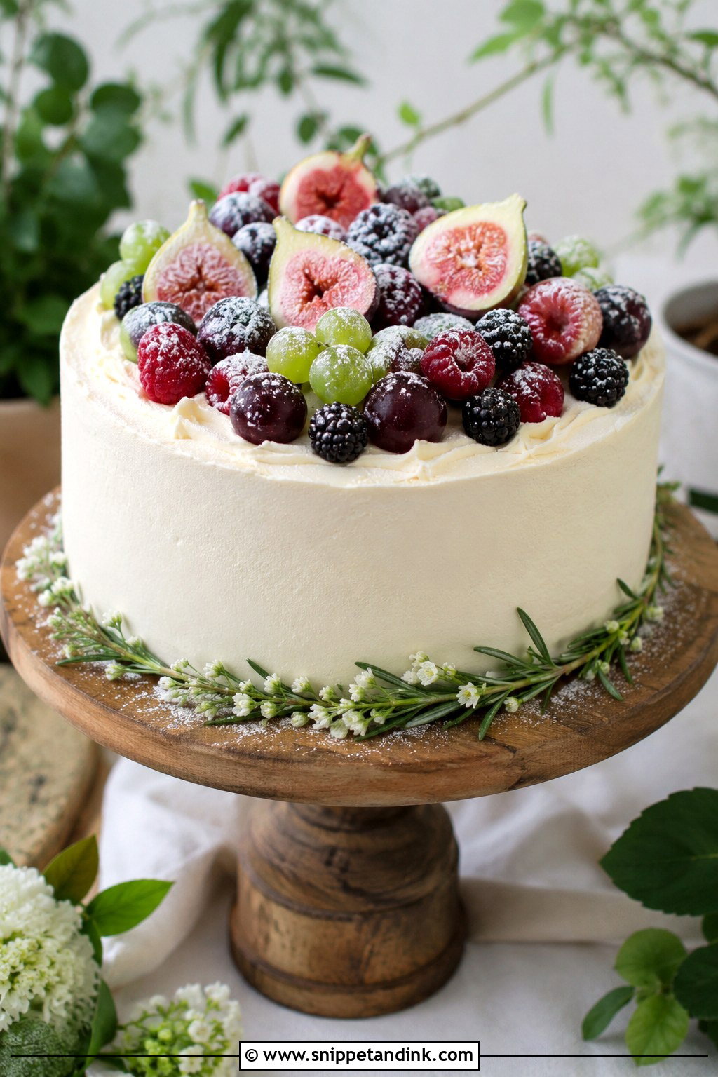 One Tier Wedding Cake With Fresh Fruit - Snippet and Ink - 20 1 Tier Cake Design Ideas for Wedding