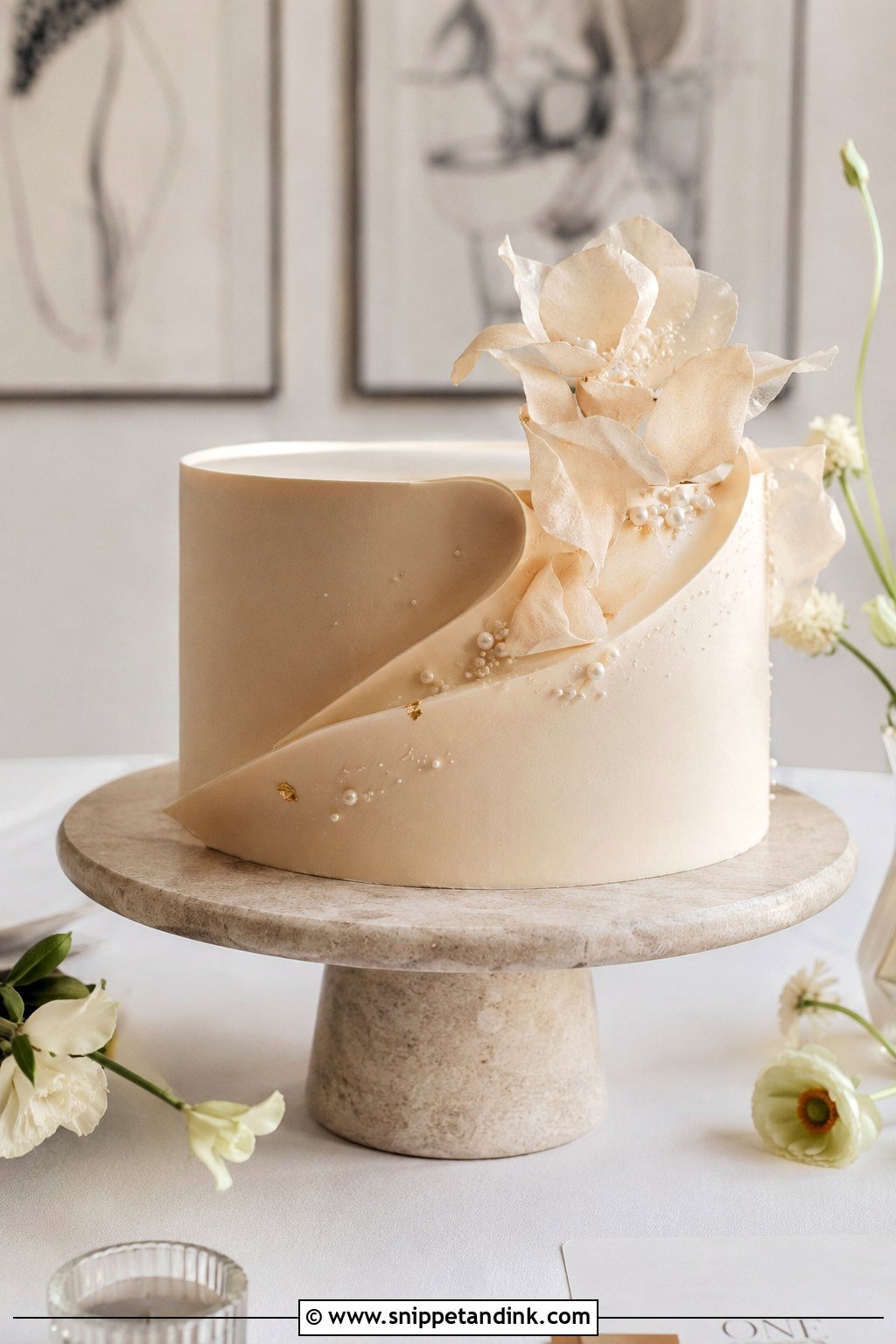 One Tier Wedding Cake With Sculptural Shape - Snippet and Ink - 20 1 Tier Cake Design Ideas for Wedding