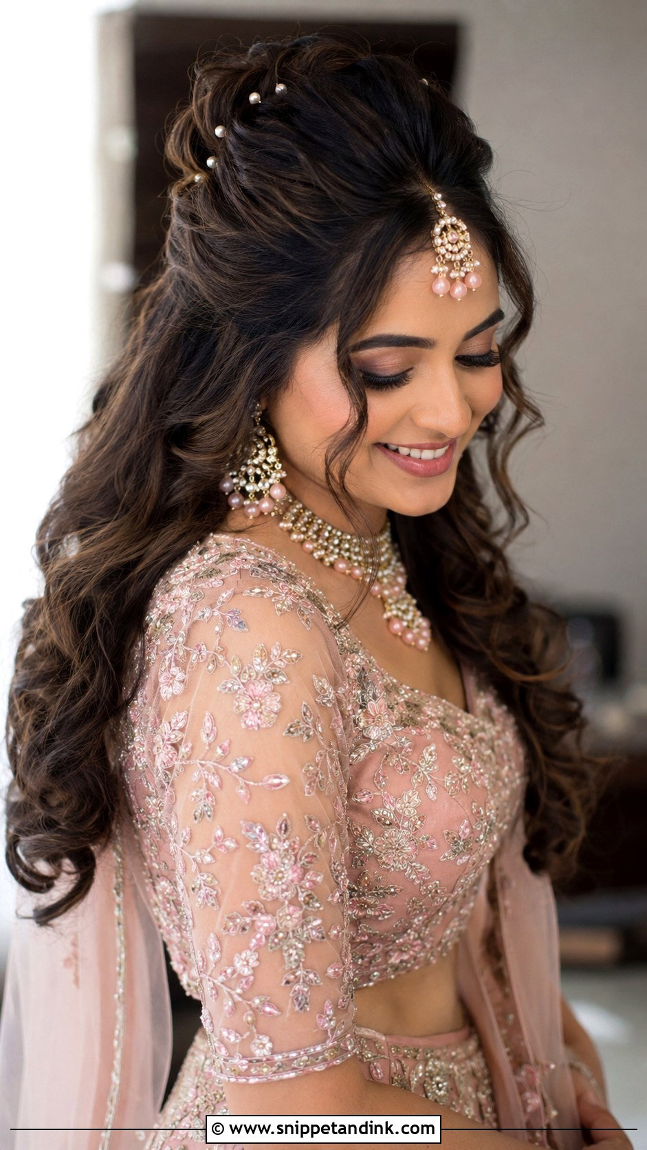 Open Hair Indian Bride Look With Maang Tikka - Snippet and Ink - 15 Open Hair Indian Bride Look Ideas