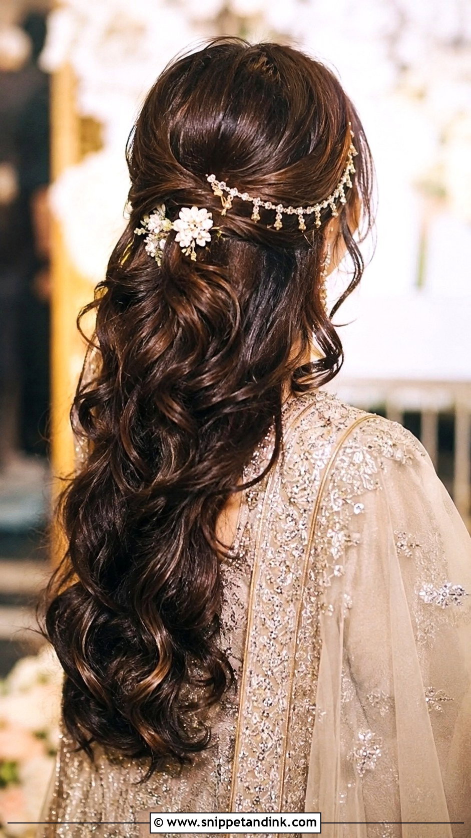 Open Hair With Soft Waves - Snippet and Ink - 20 Pakistani Barat Bride Hairstyles
