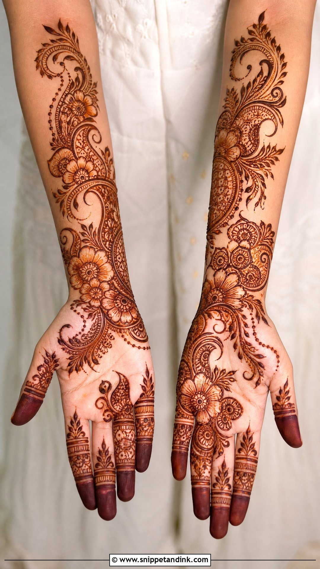 Orange Sharara Design For Mehndi - Snippet and Ink - 20 Sharara Designs for Mehndi