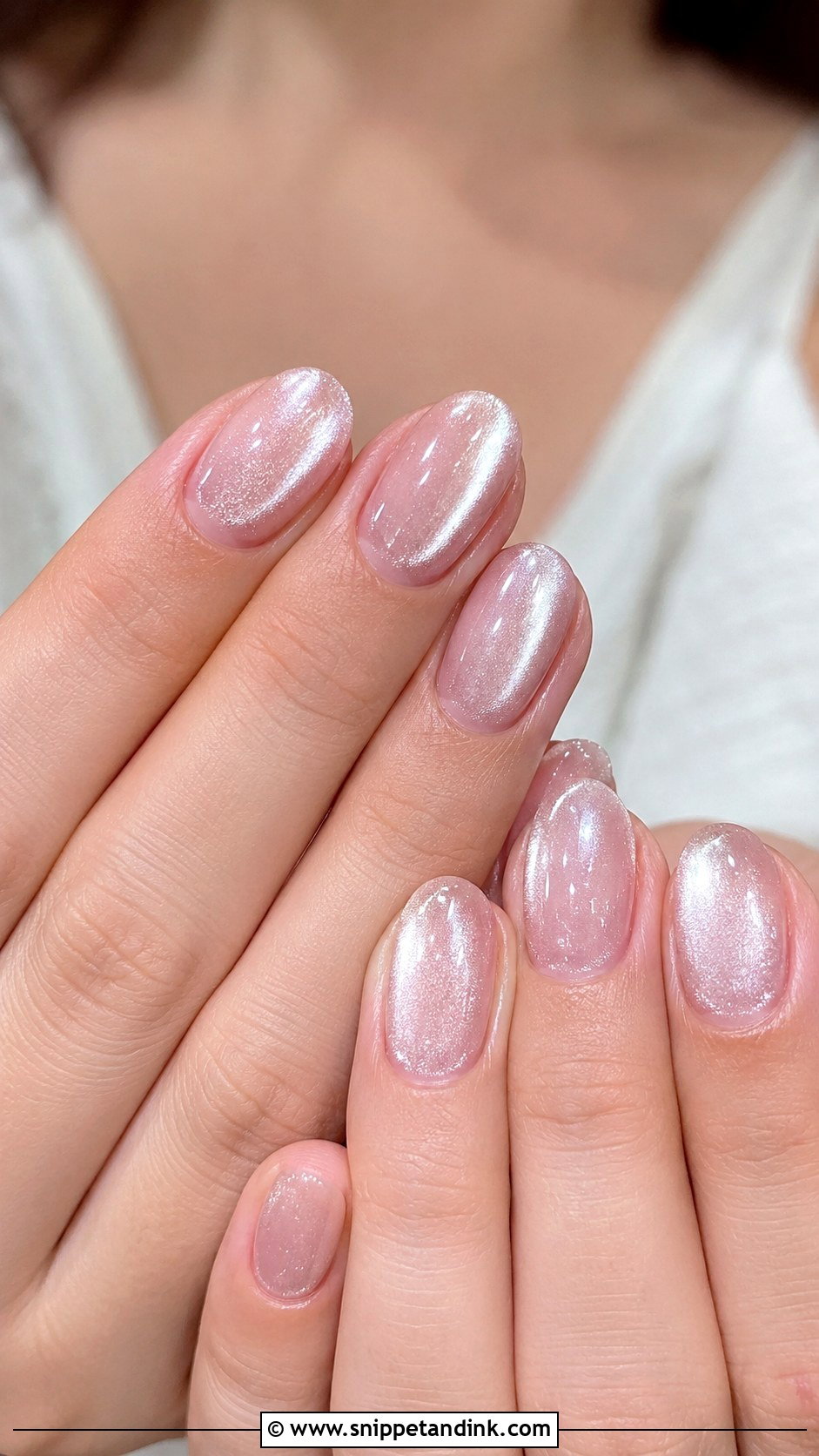 Oval Cat Eye Bridal Wedding Nails - Snippet and Ink - 20 Cat Eye Bridal Wedding Nails
