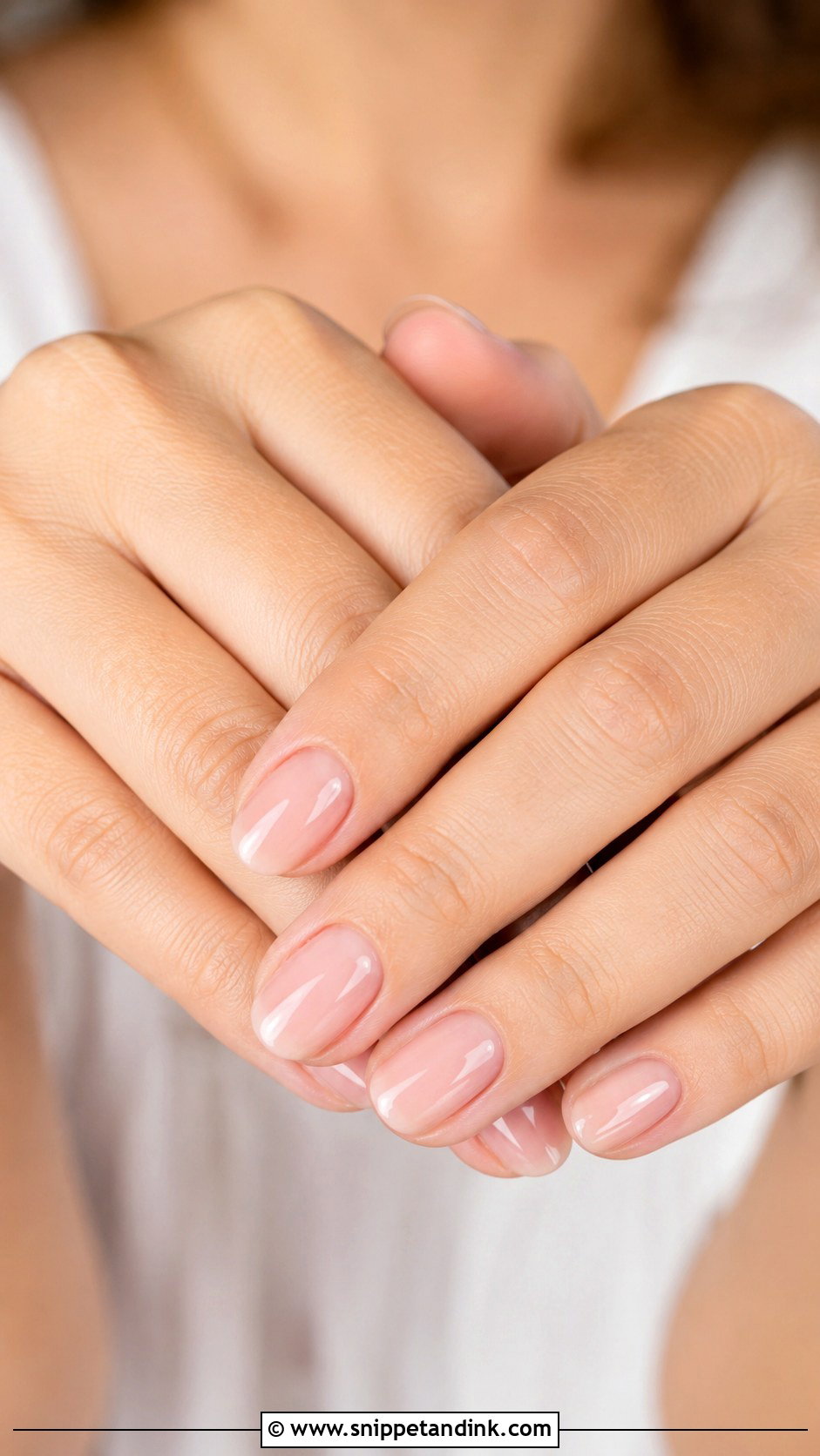 Oval Pink Wedding Nails - Snippet and Ink - 20 Minimalist Wedding Nails