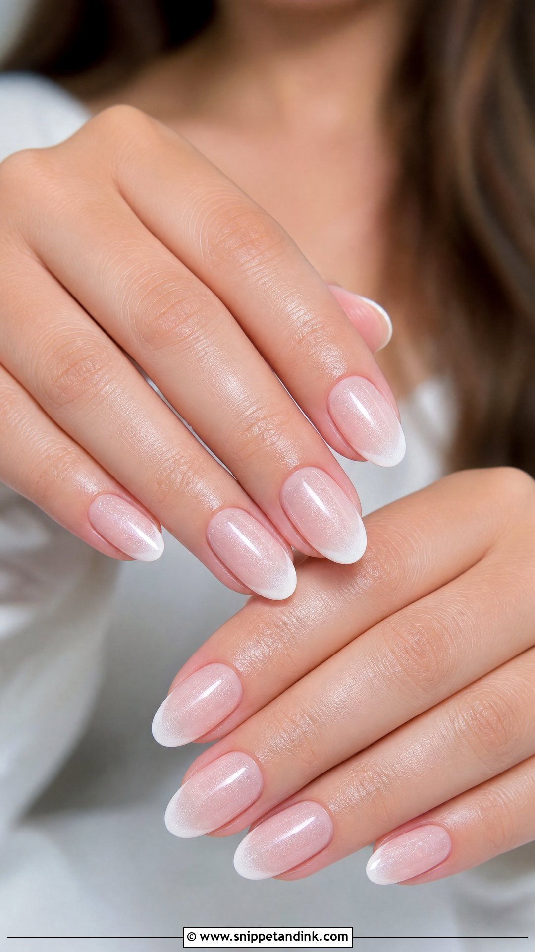 Oval Winter Wedding Nails - Snippet and Ink - 25 Winter Wedding Nails