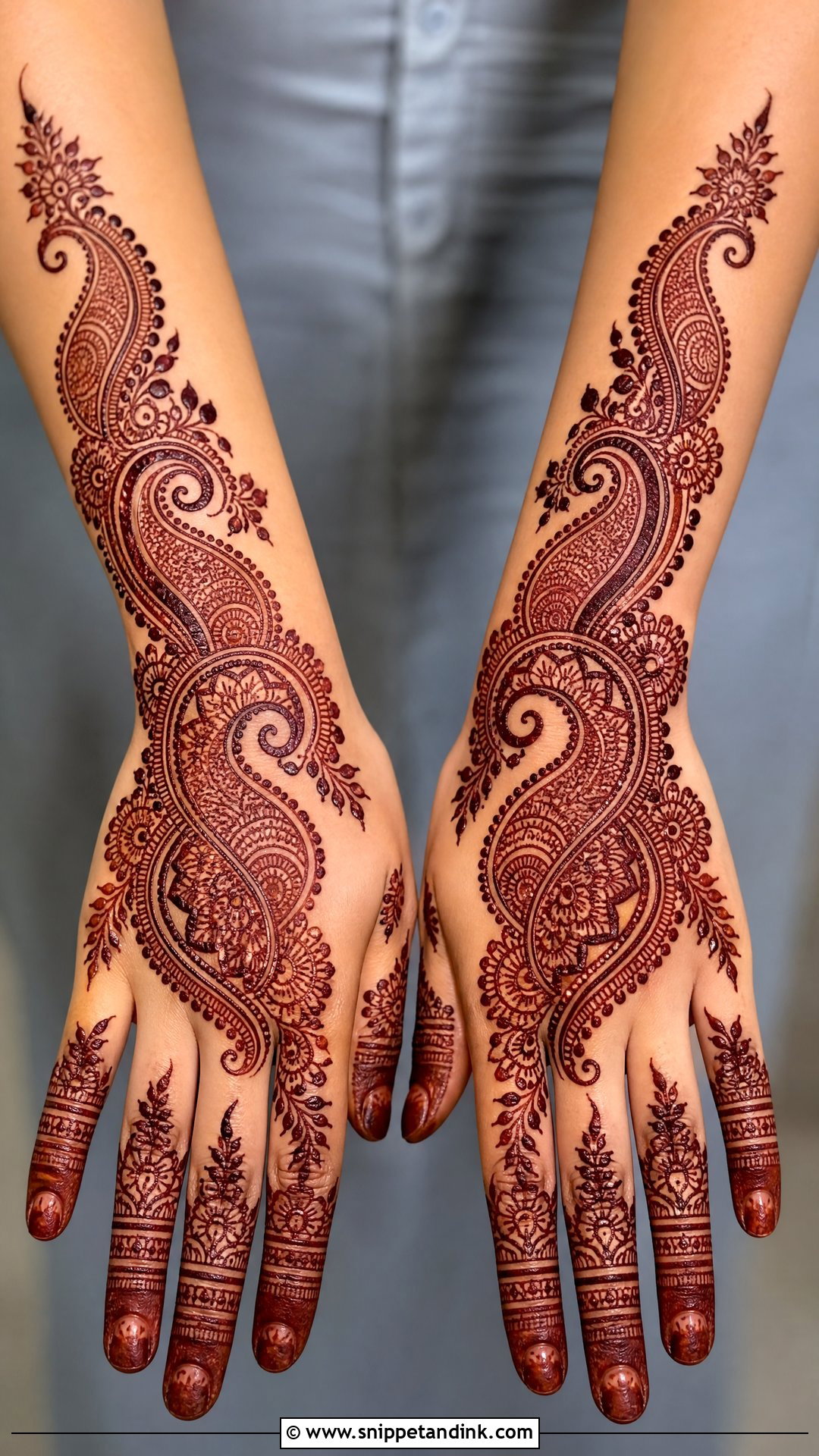 Paisley Back Bridal Mehndi Design - Snippet and Ink - 20 Latest Unique Back Bridal Mehndi Designs