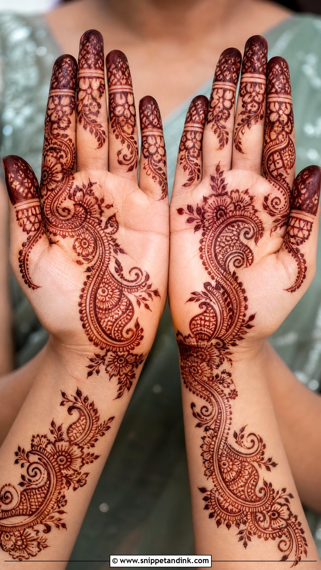Paisley Bail Front Hand Mehndi Design - Snippet and Ink - 25 Bail Front Hand Mehndi Design Ideas