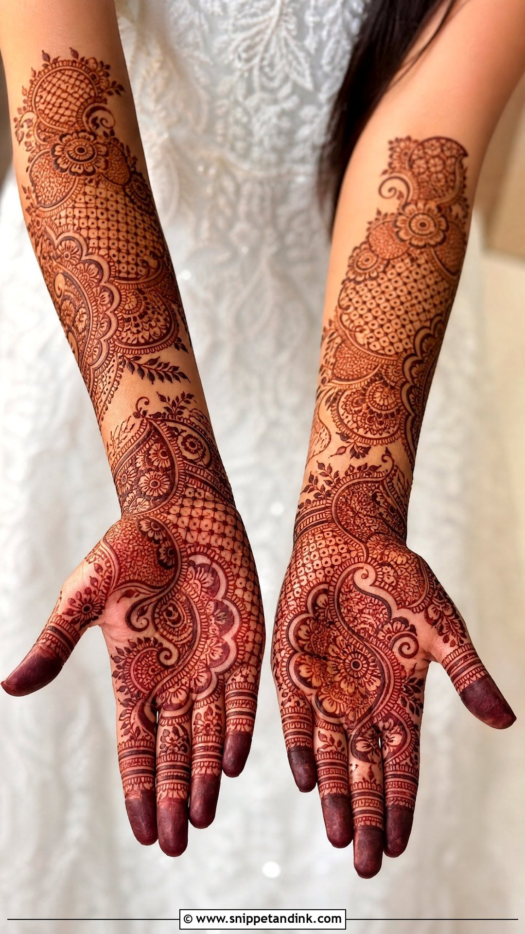 Paisley Barat Mehndi Design - Snippet and Ink - 20 Barat Mehndi Design Ideas