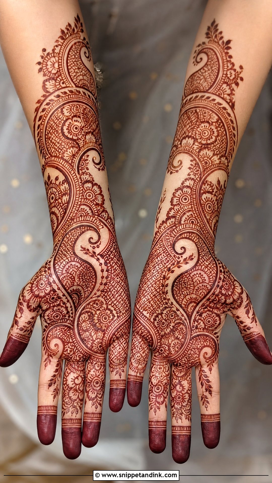 Paisley Bridal Mehndi Design - Snippet and Ink - 25 Bride Mehndi Designs Indian Weddings