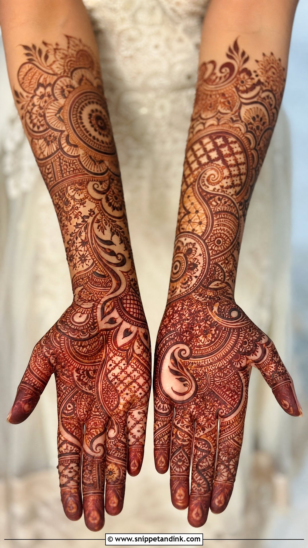 Paisley Bridal Mehndi Design - Snippet and Ink - 30 Mehndi Design for Bride Ideas