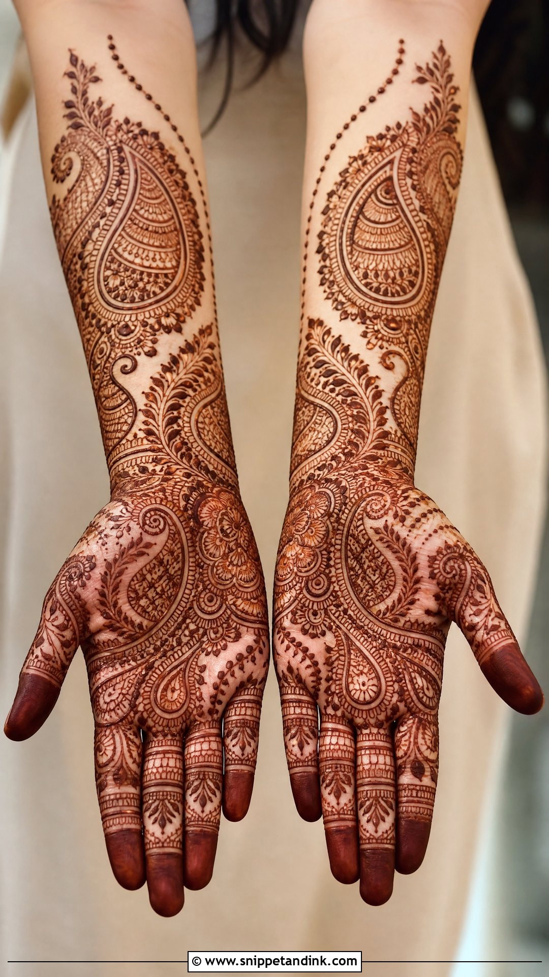 Paisley Bridal Mehndi Design - Snippet and Ink - 30 Unique Bridal Mehndi Designs Indian Weddings