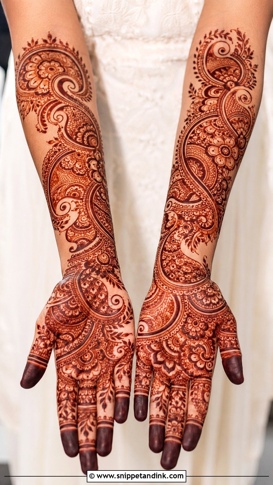 Paisley Bridal Mehndi Design - Snippet and Ink - 35 Latest Bridal Mehndi Designs Weddings