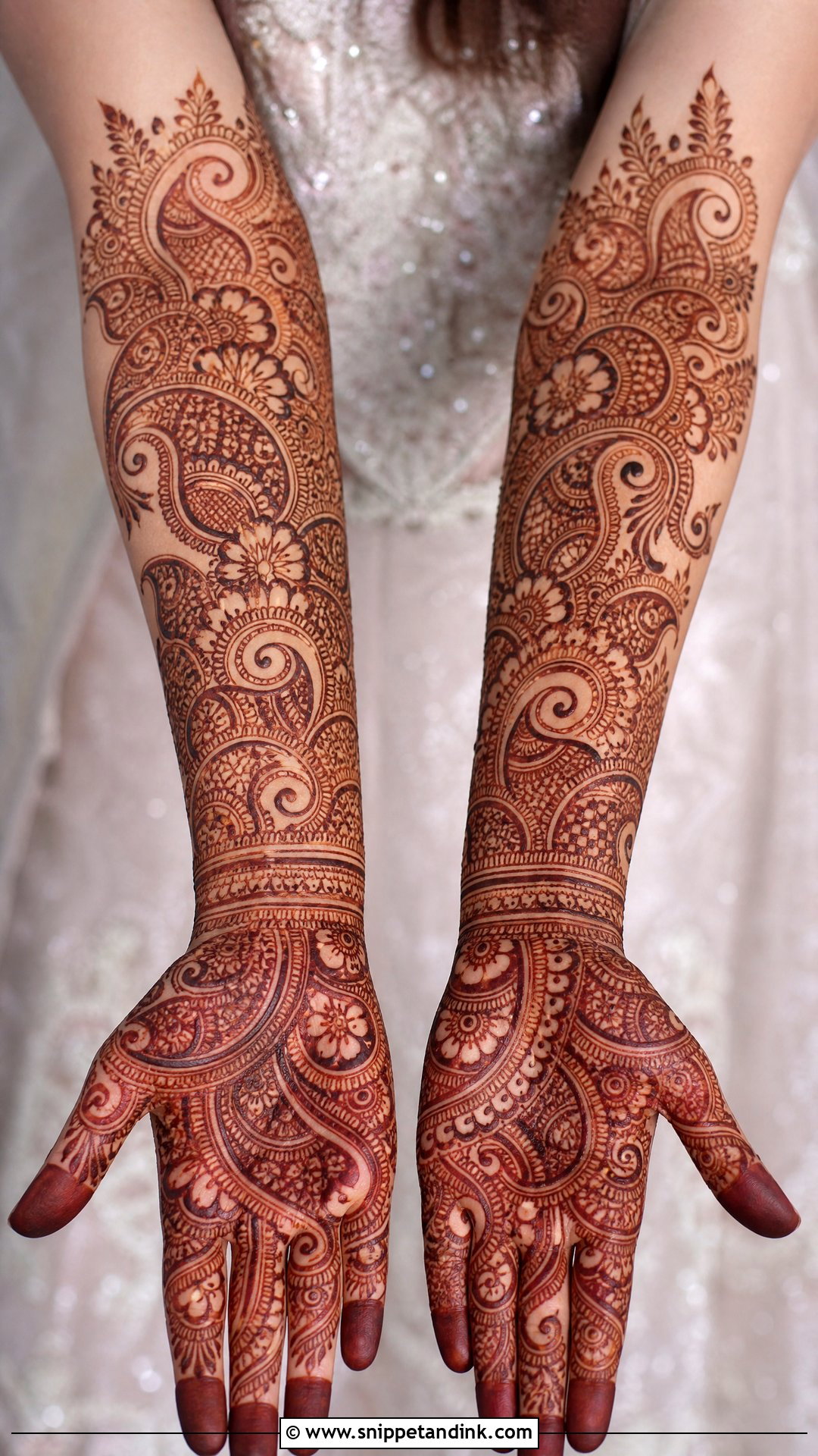 Paisley Bridal Mehndi Design - Snippet and Ink - 25 Bridal Mehndi Designs Indian Weddings