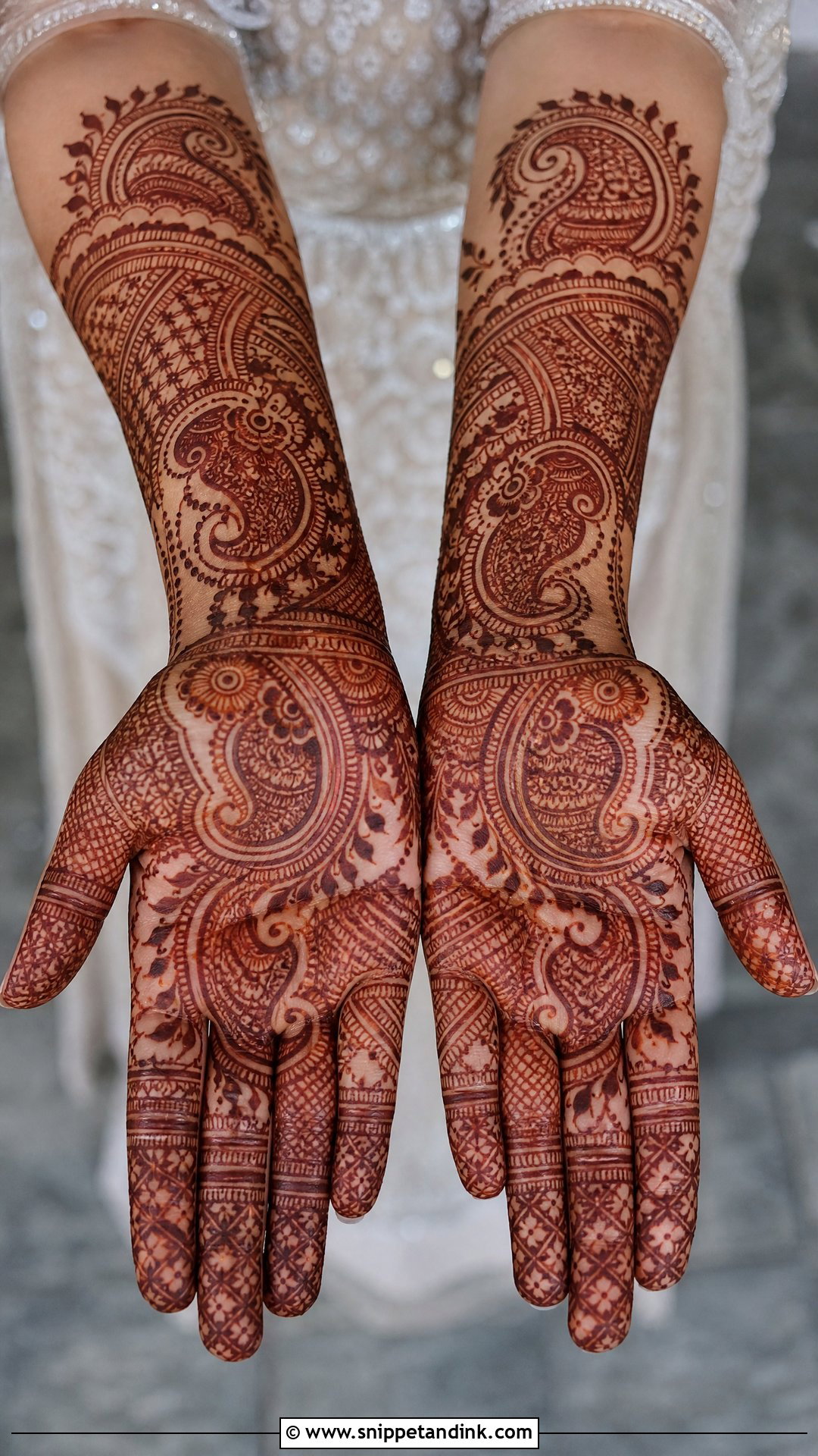 Paisley Bridal Sister Mehndi Design - Snippet and Ink - 25 Bridal Sister Mehndi Design Ideas