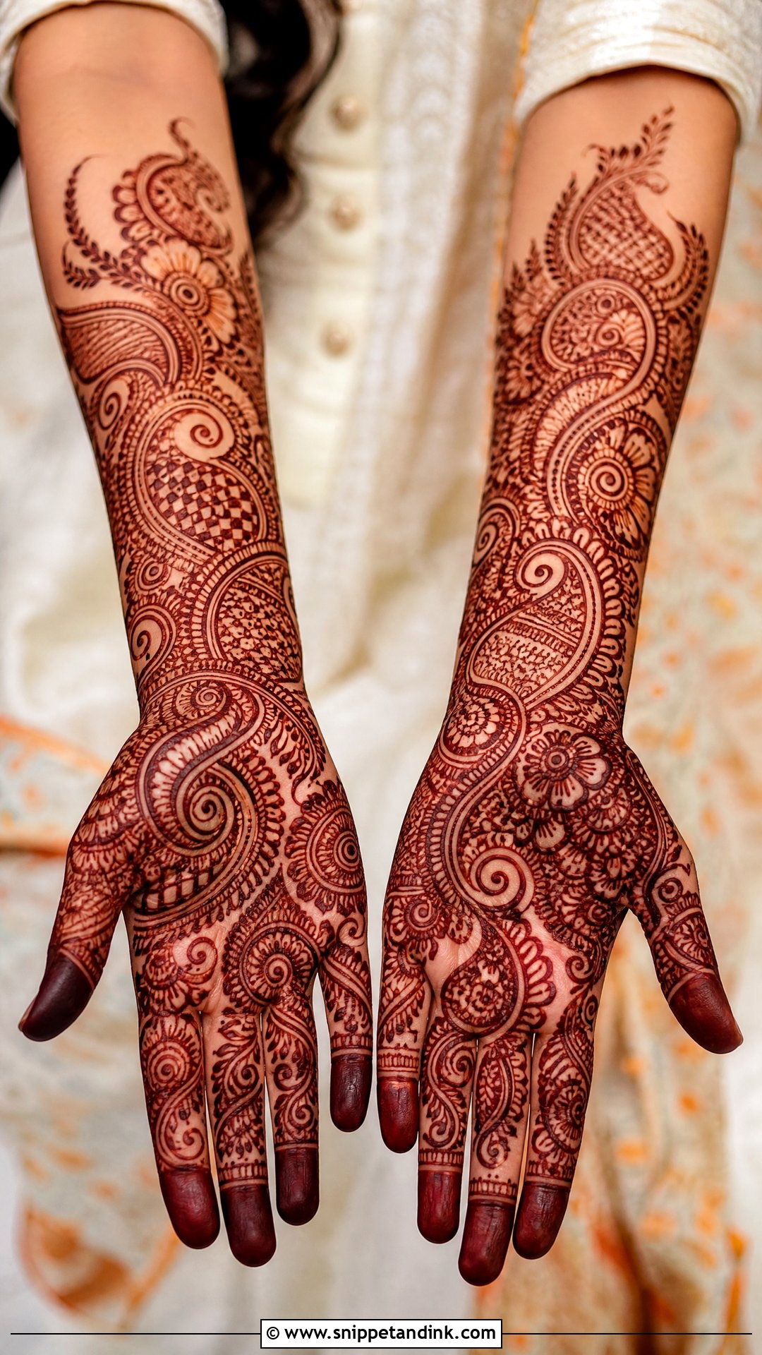 Paisley Indian Bridal Full Hand Mehndi Design - Snippet and Ink - 20 Indian Bridal Full Hand Mehndi Designs