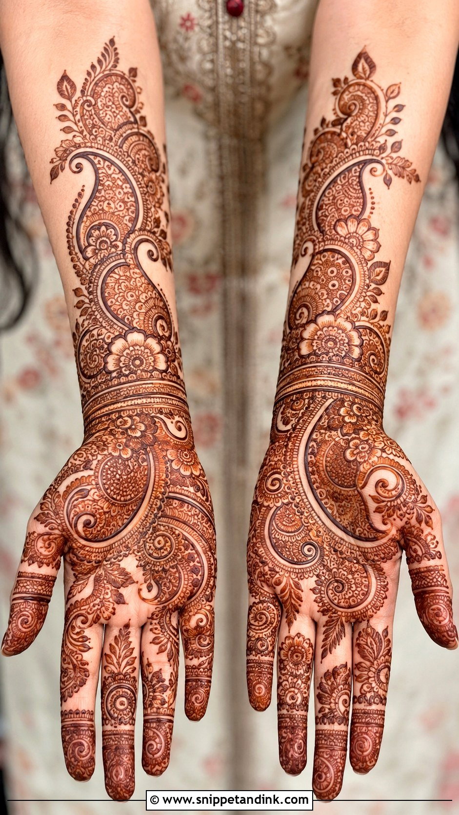 Paisley Mehndi Design - Snippet and Ink - 35 Best Mehndi Designs