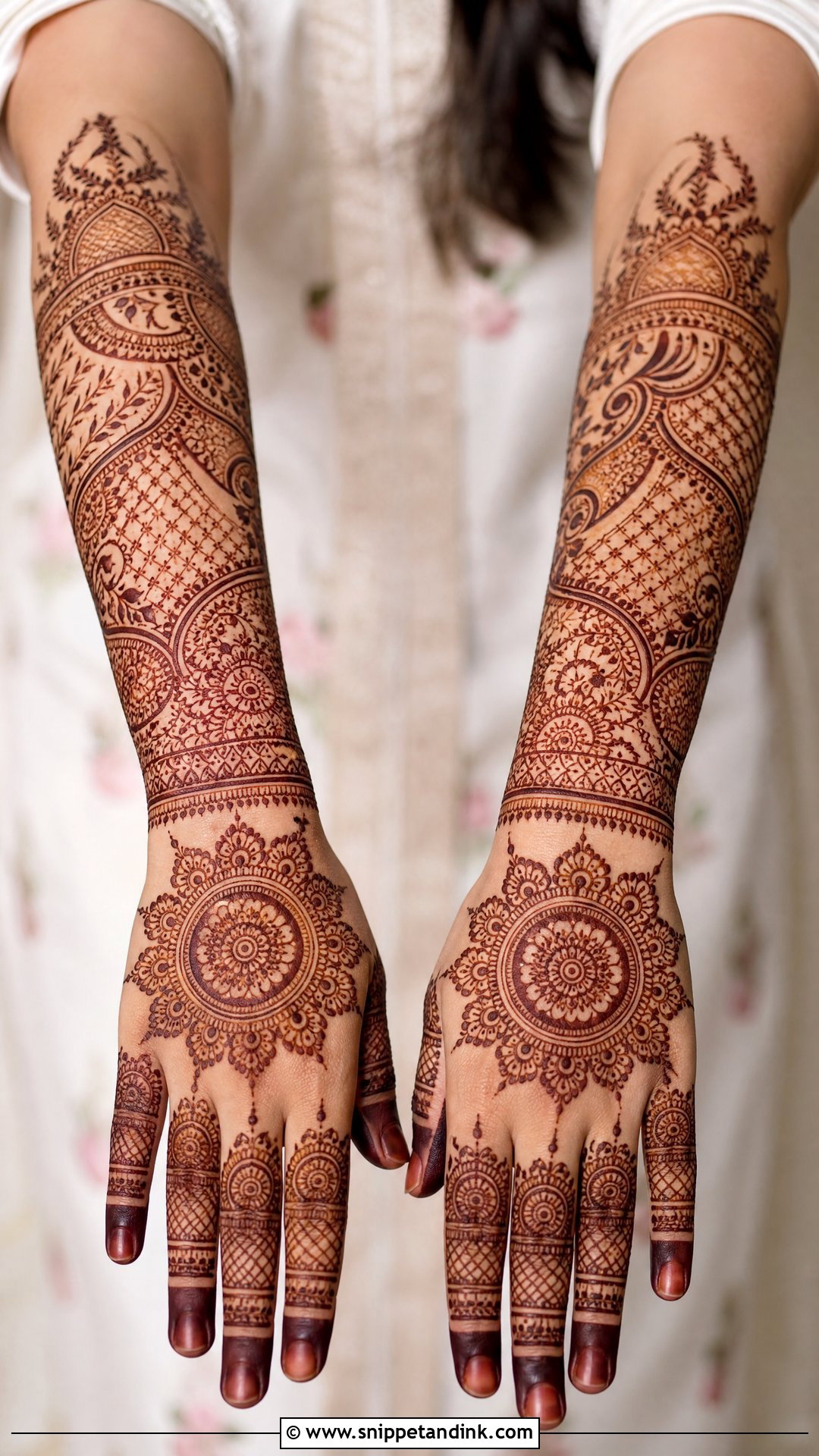 Pakistani Bridal Back Hand Mehndi Design - Snippet and Ink - 30 Bridal Back Hand Mehndi Design Ideas