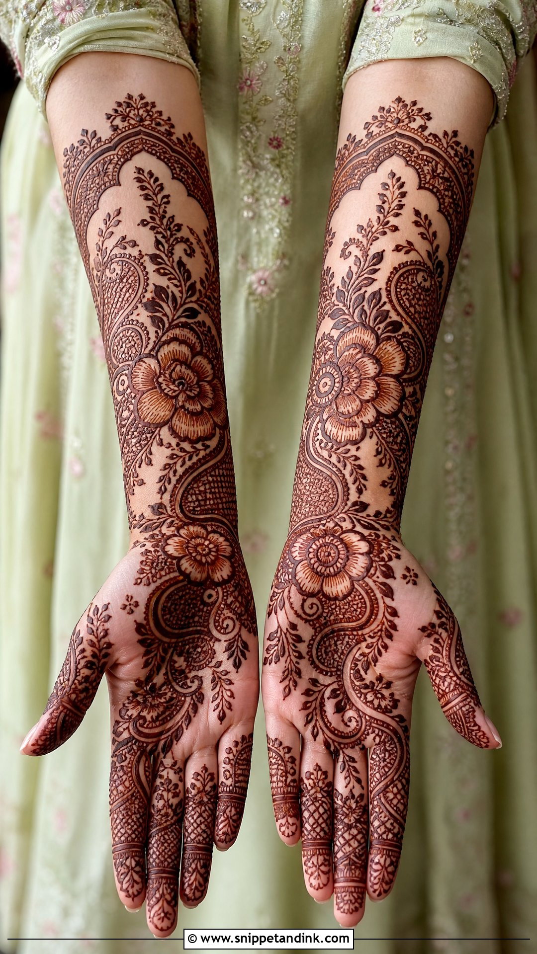 Pakistani Bridal Indo Arabic Mehndi Design - Snippet and Ink - 20 Pakistani Bride Mehndi Design Ideas