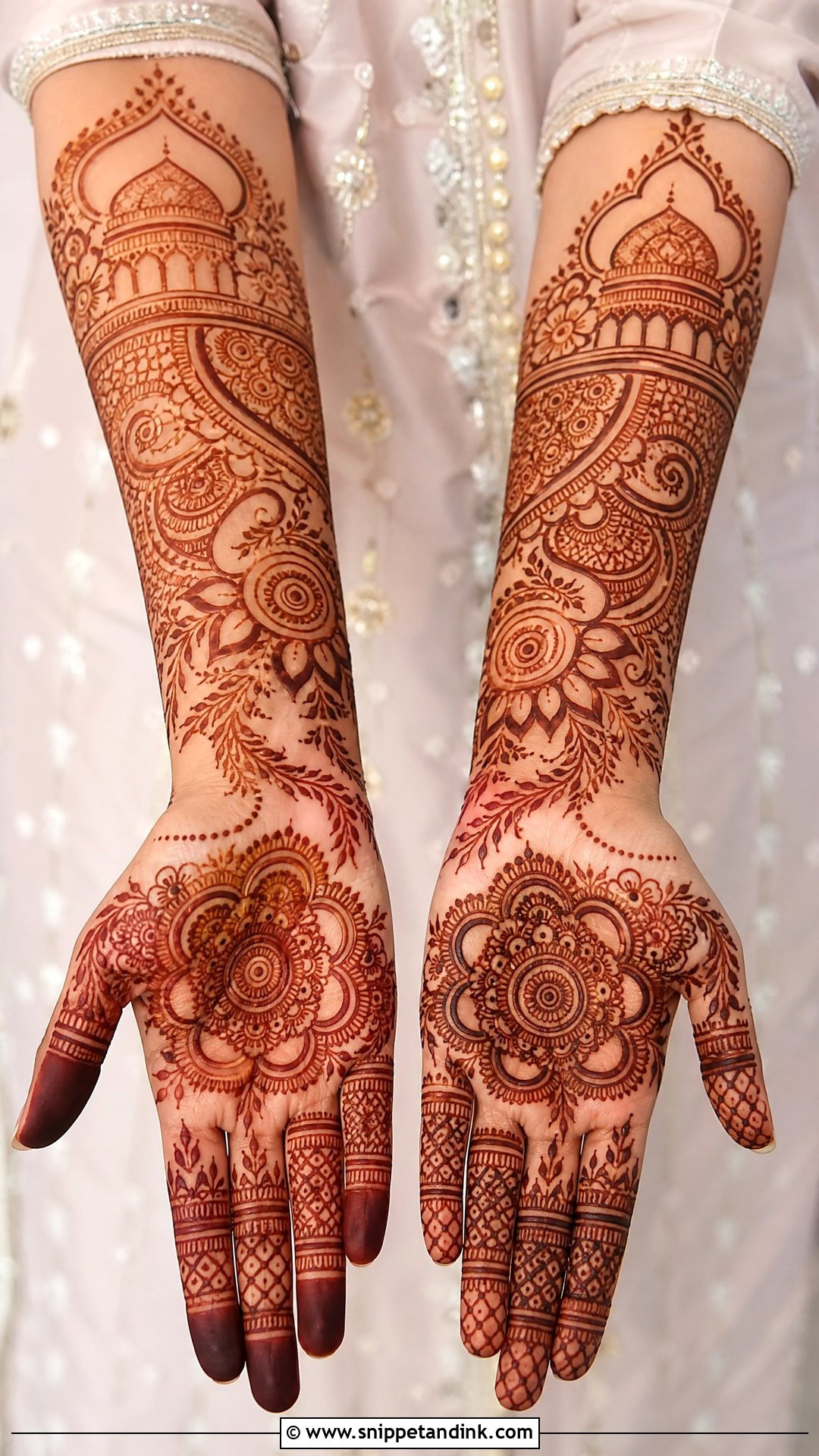 Pakistani Bridal Mehndi Design - Snippet and Ink - 30 Mehndi Design for Bride Ideas