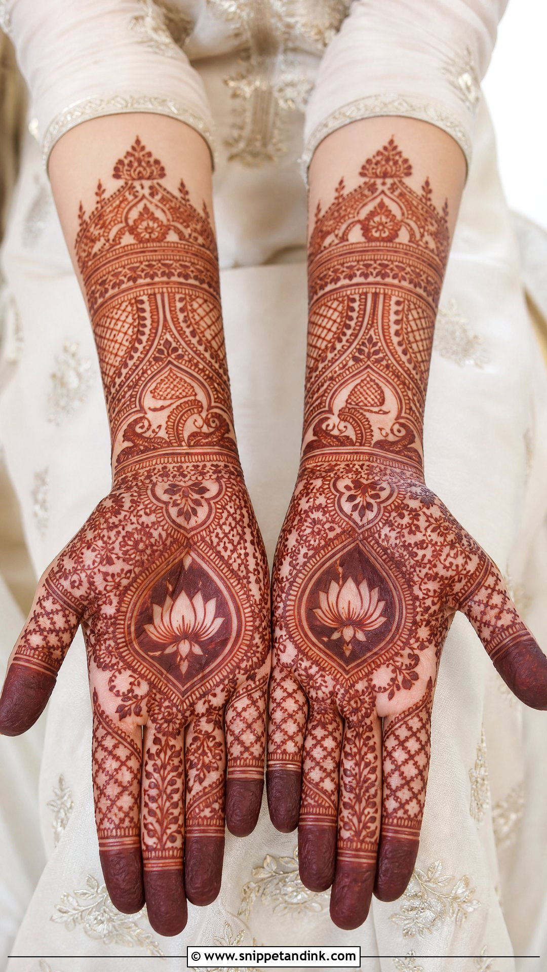 Pakistani Dulhan Mehndi Design - Snippet and Ink - 25 Pakistani Bridal Mehndi Designs