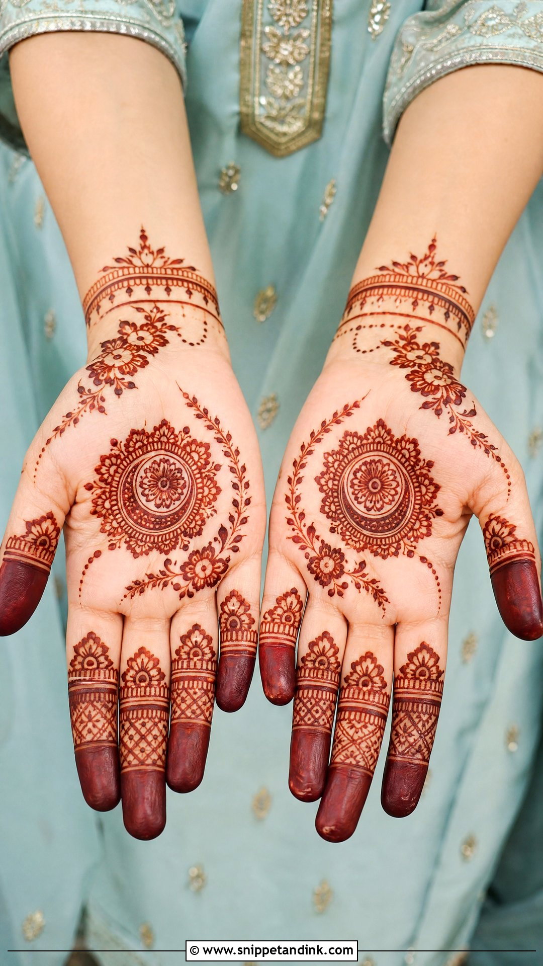 Pakistani Eid Mehndi Design - Snippet and Ink - 35 Pakistani Mehndi Designs